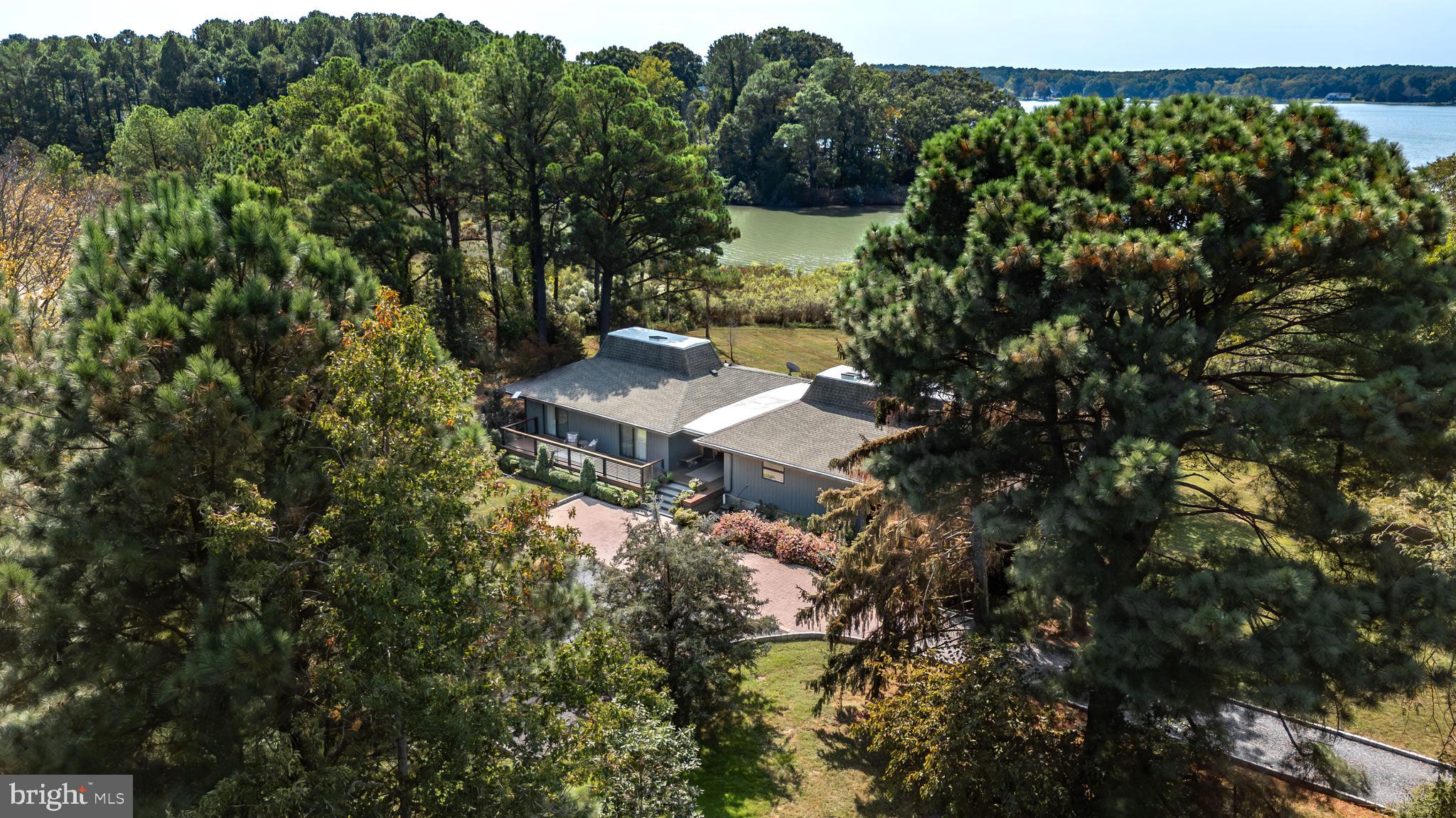 CHURCH NECK - Residential