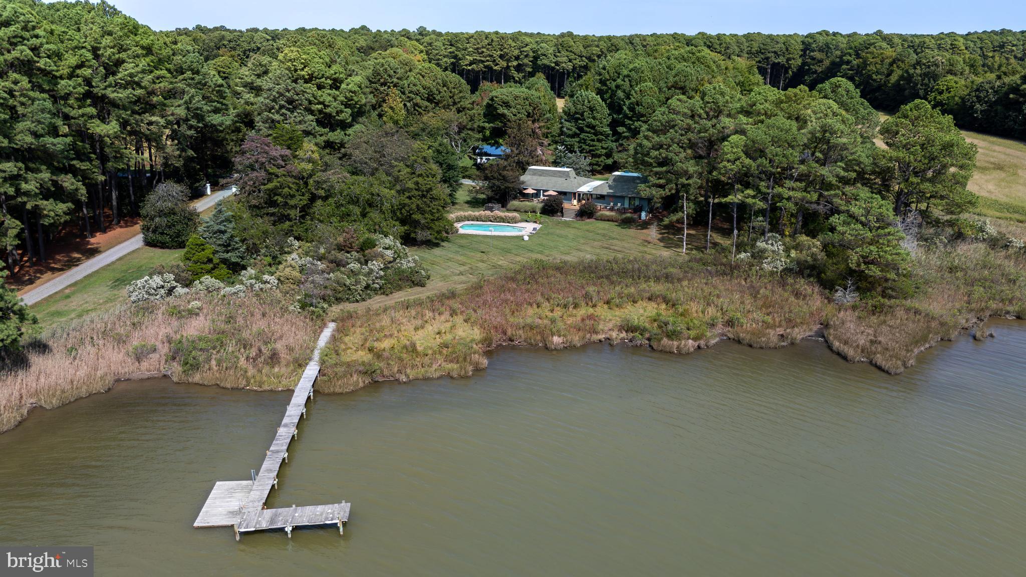 CHURCH NECK - Residential