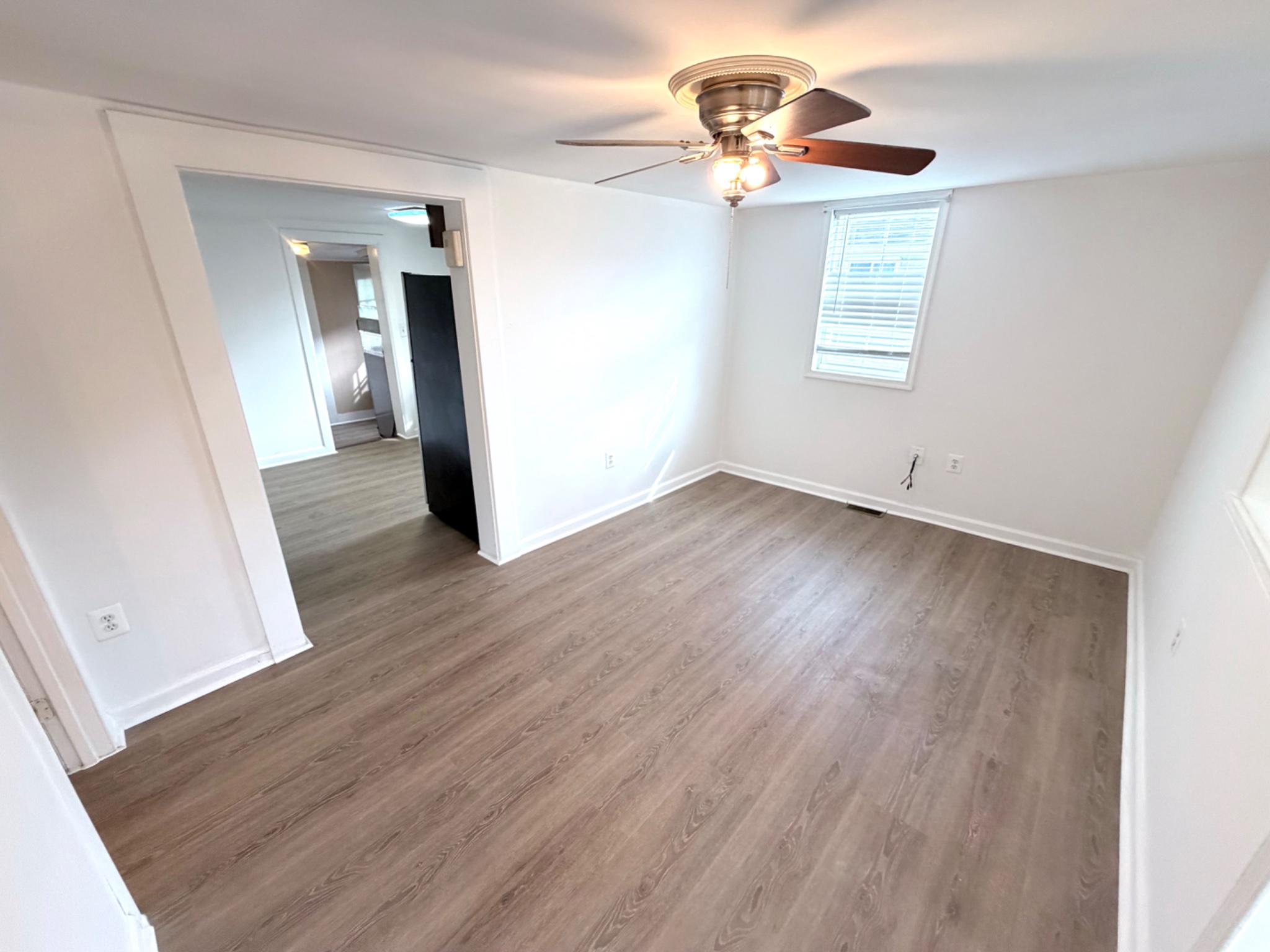 GLEN COURT - Residential
