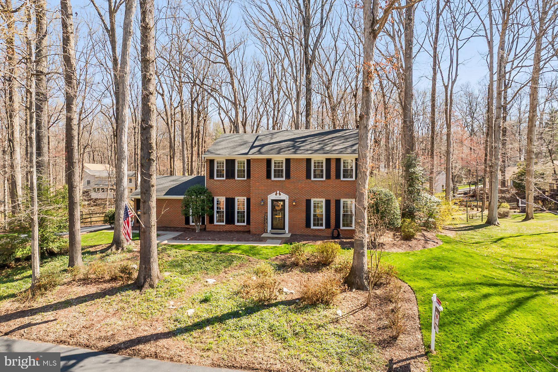 FAIRFAX STATION - Residential
