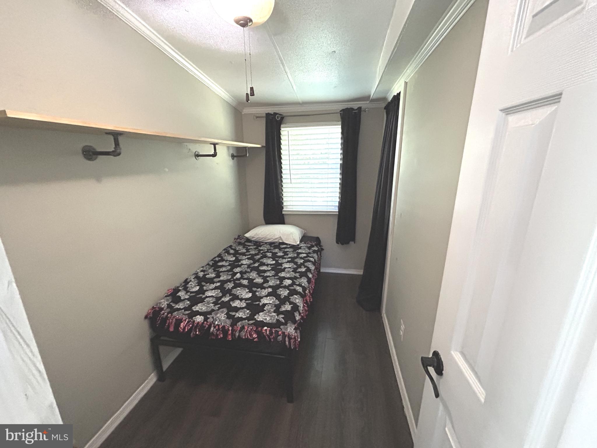 VILLAGE BROOK - Residential