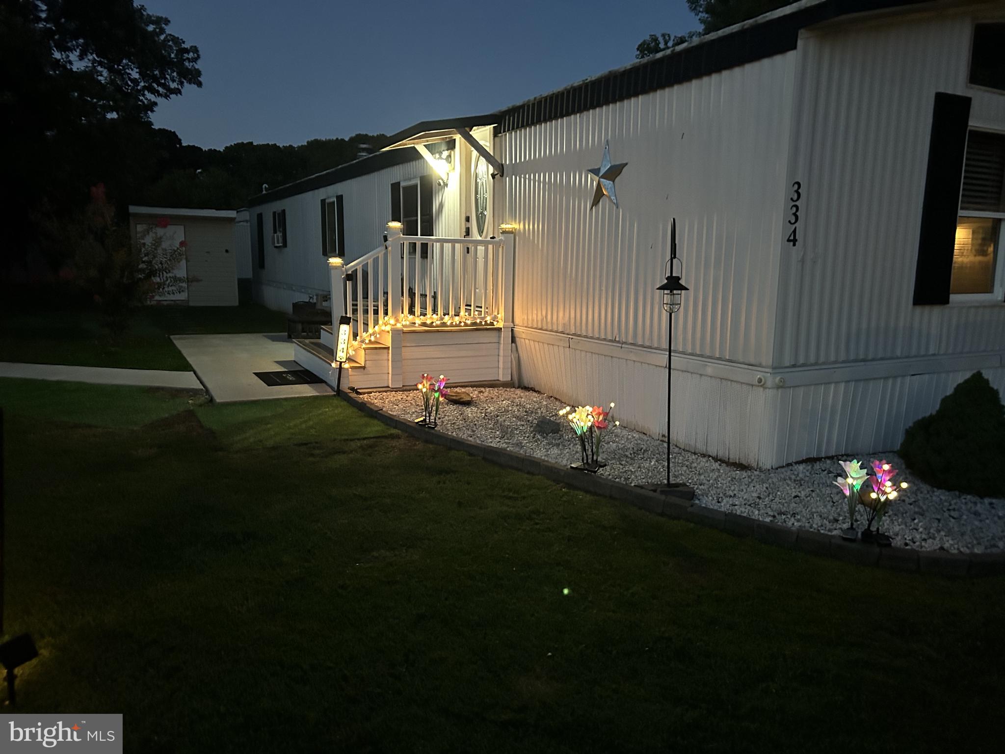 VILLAGE BROOK - Residential