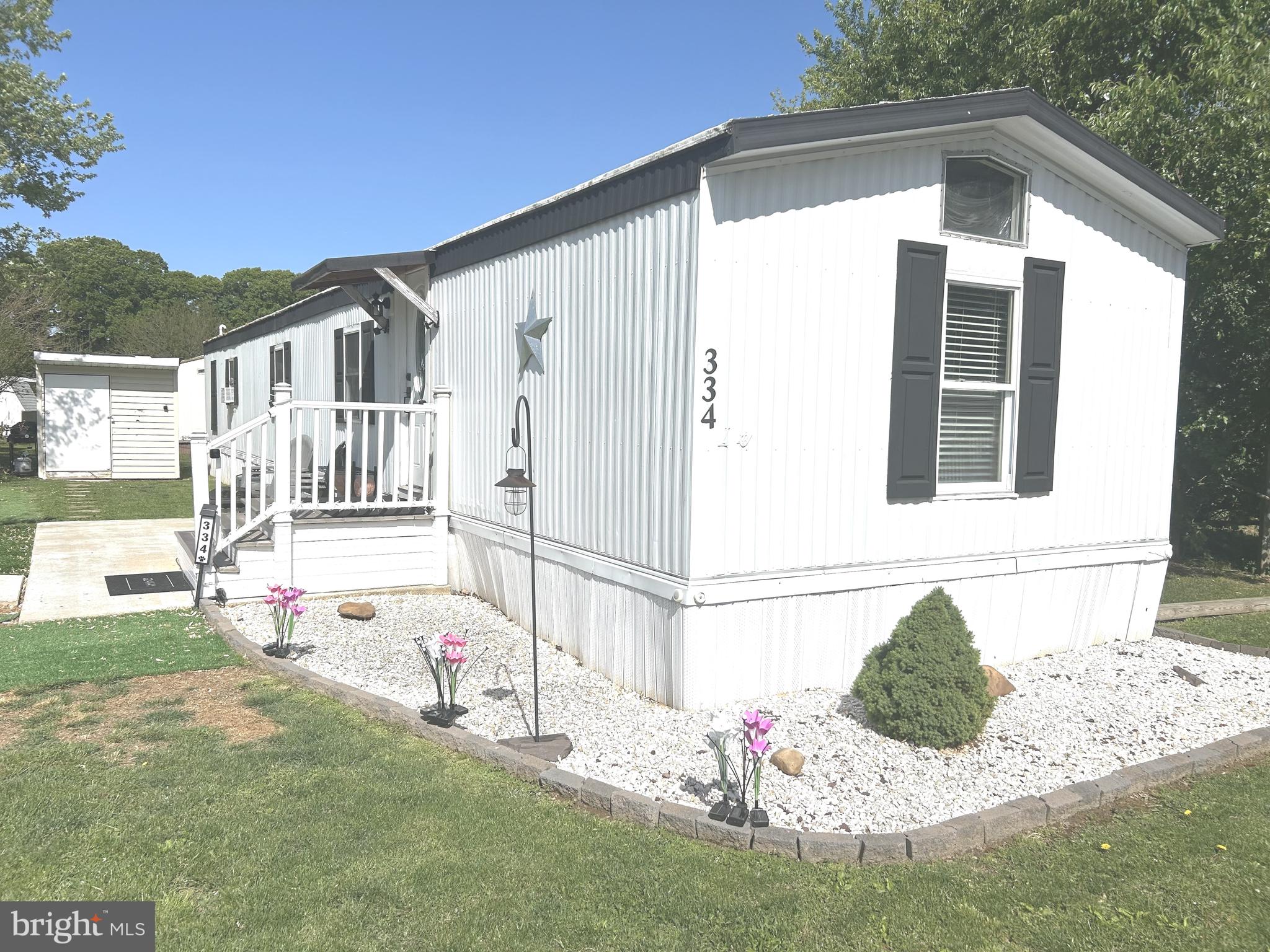 VILLAGE BROOK - Residential