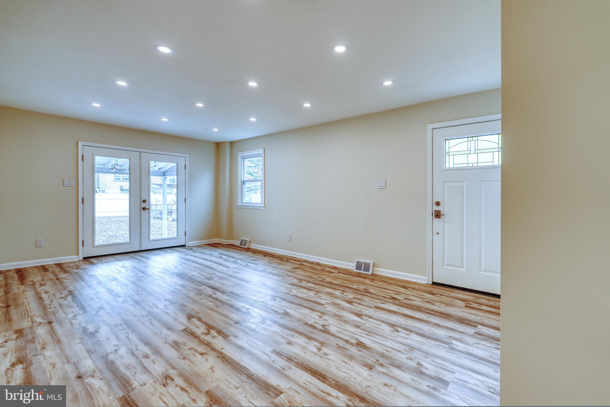 PINE VALLEY - Residential