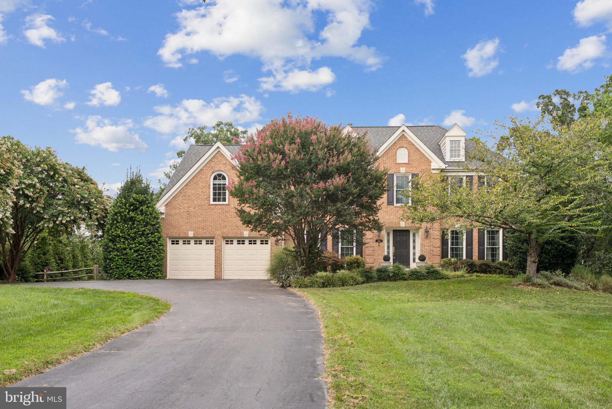 DUFIEF MILL ESTATES - Residential