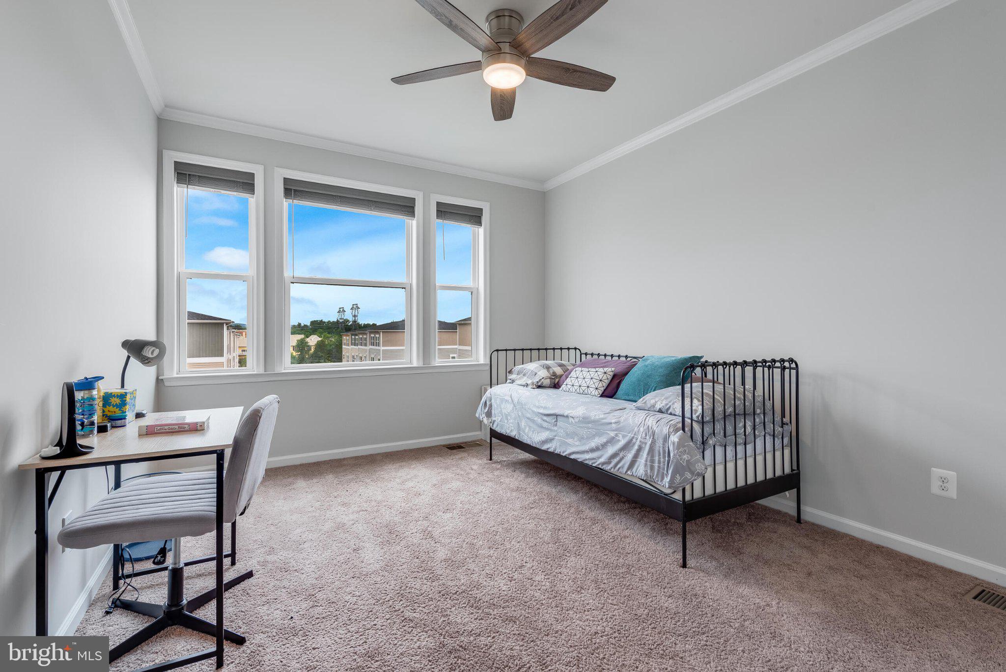 STONE RIDGE - Residential