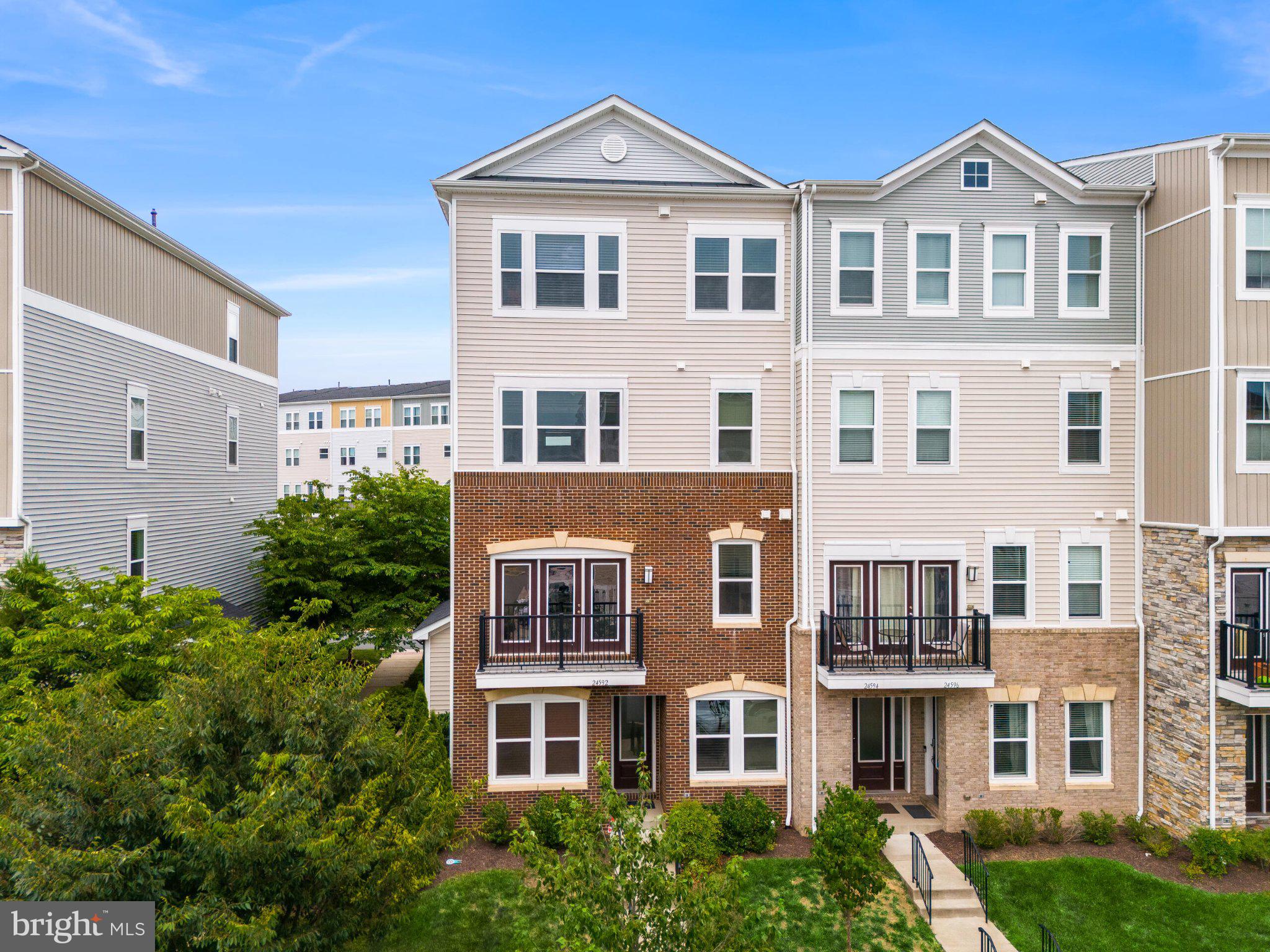 STONE RIDGE - Residential