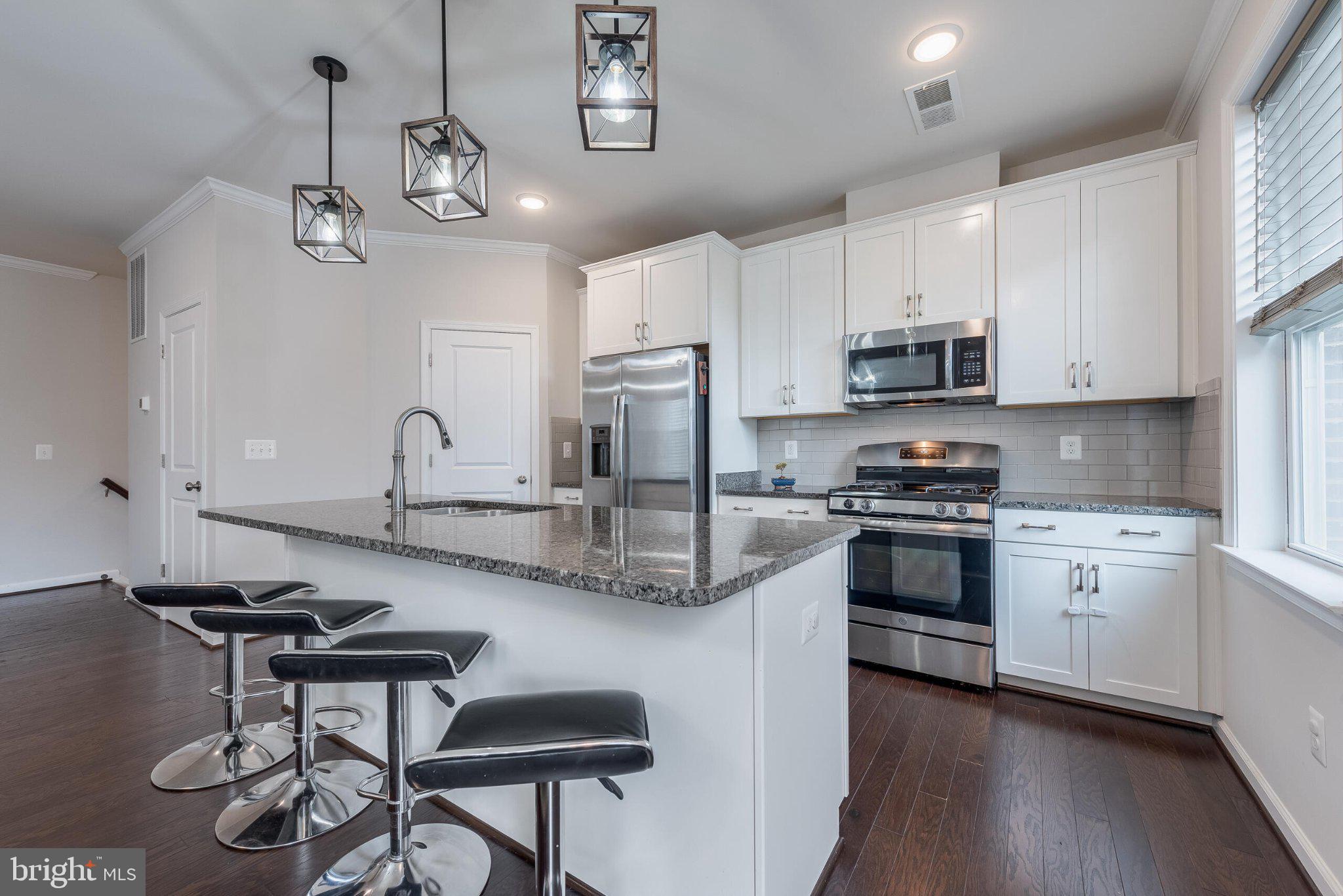 STONE RIDGE - Residential