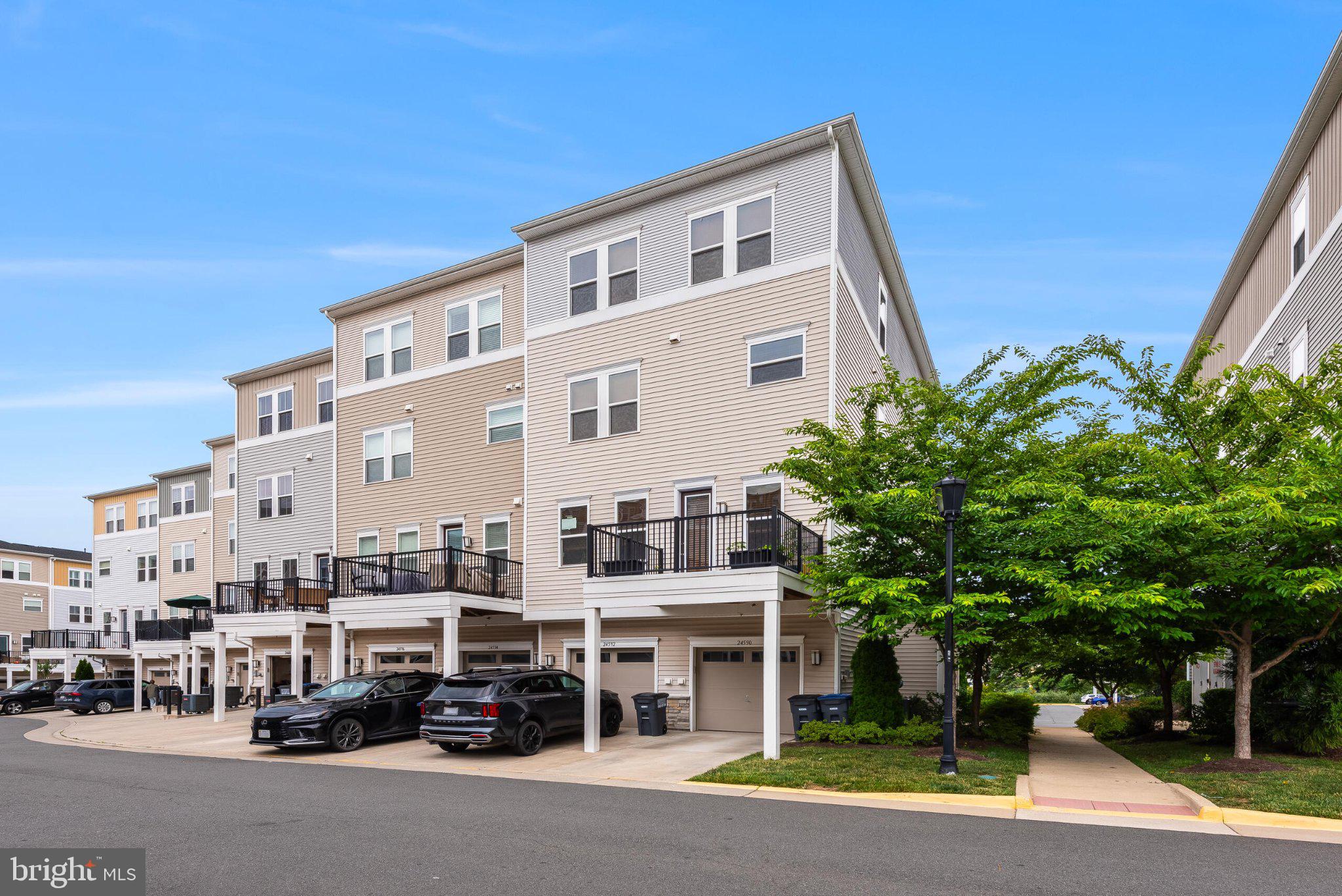 STONE RIDGE - Residential