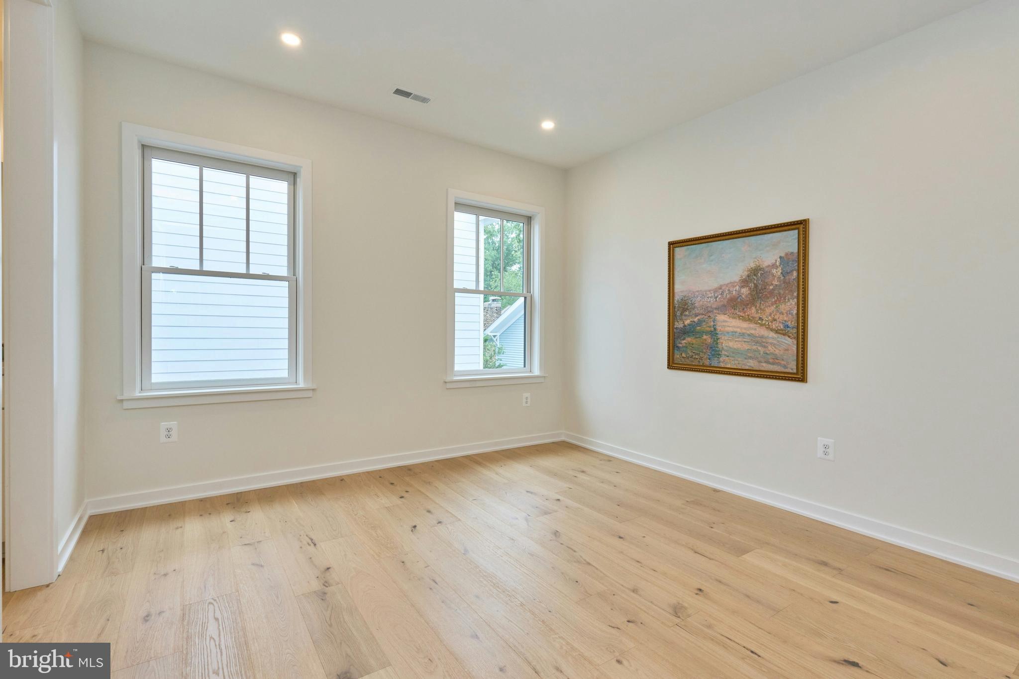 ASHTON HEIGHTS - Residential