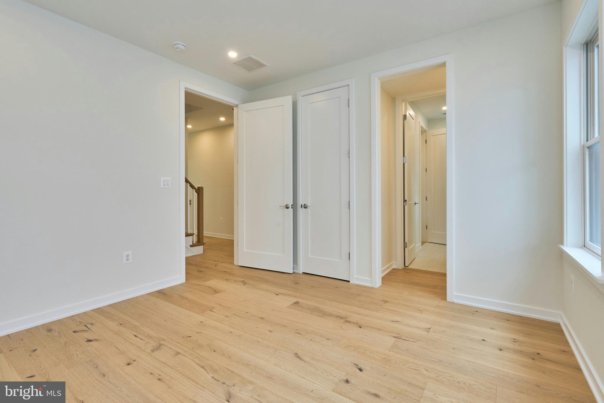 ASHTON HEIGHTS - Residential