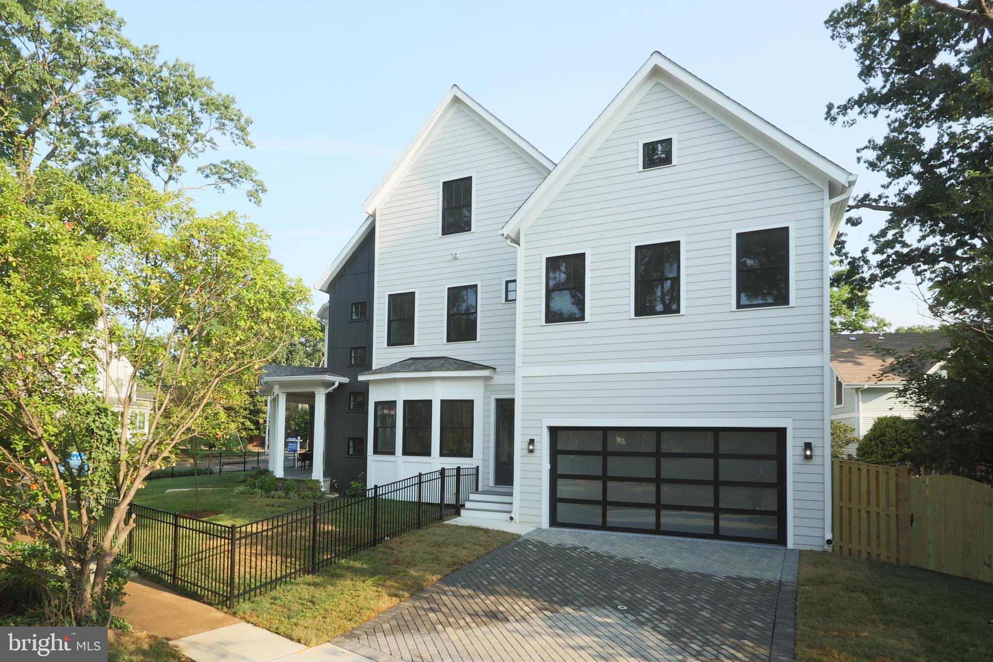 ASHTON HEIGHTS - Residential