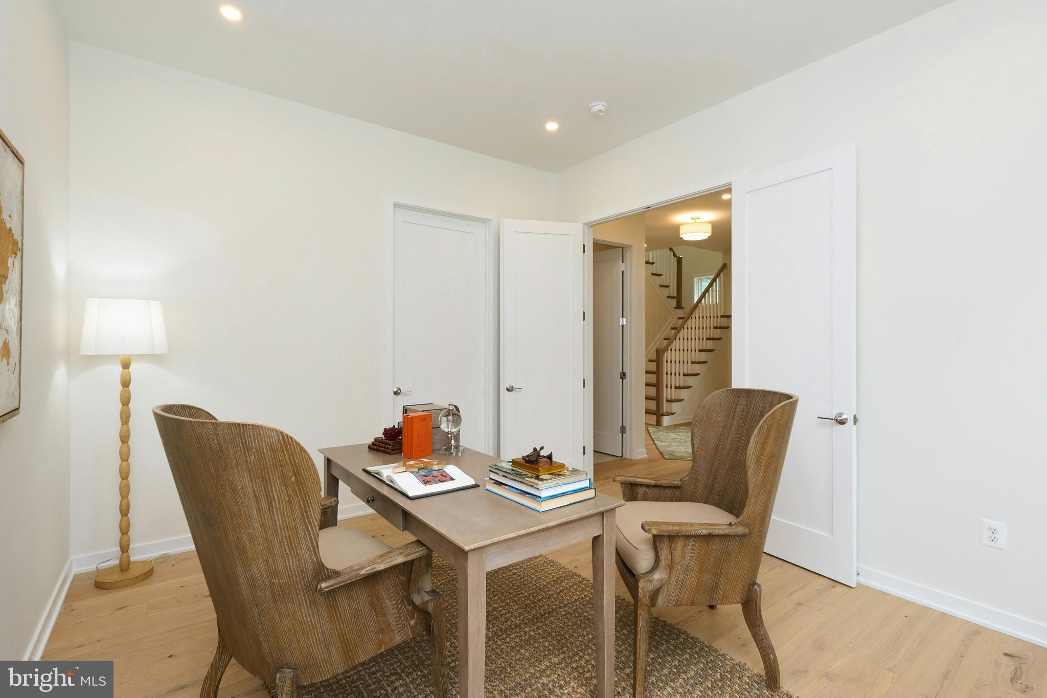 ASHTON HEIGHTS - Residential