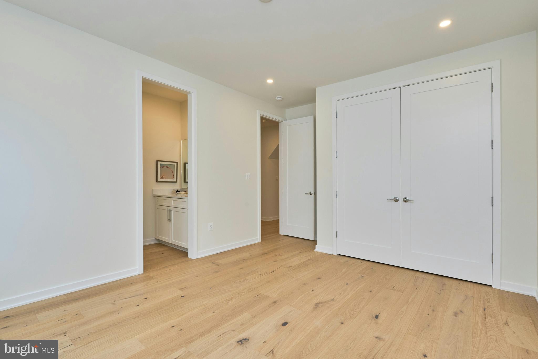 ASHTON HEIGHTS - Residential