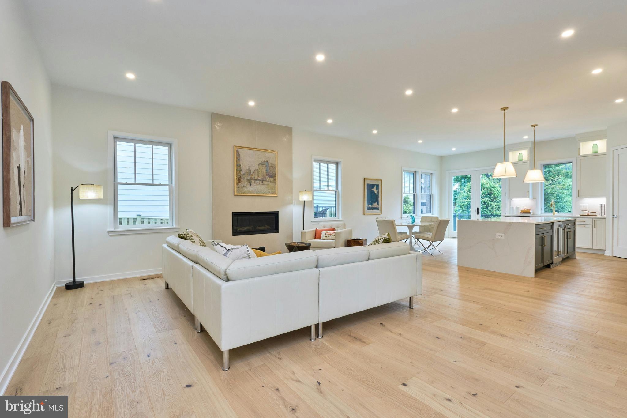 ASHTON HEIGHTS - Residential