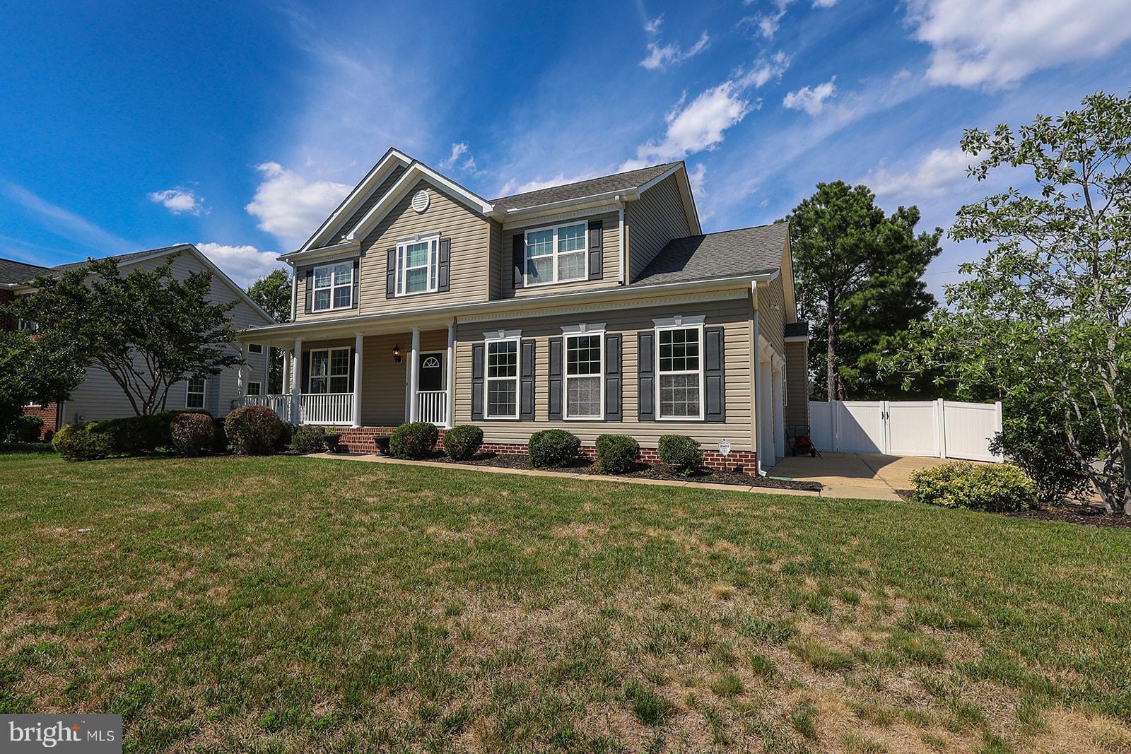 PEMBROOKE - Residential
