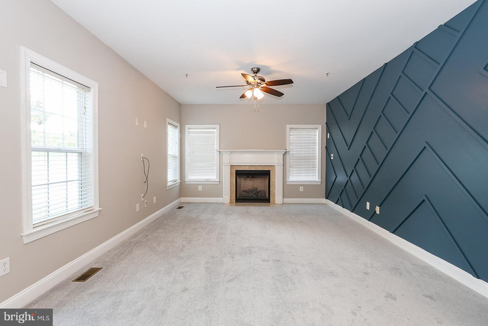 PEMBROOKE - Residential