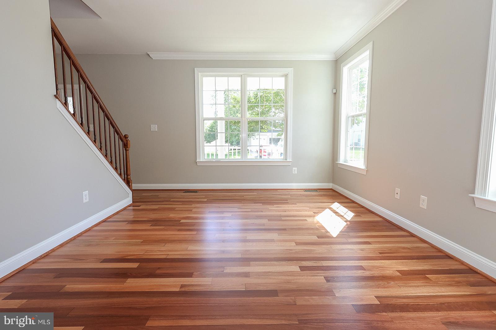 PEMBROOKE - Residential