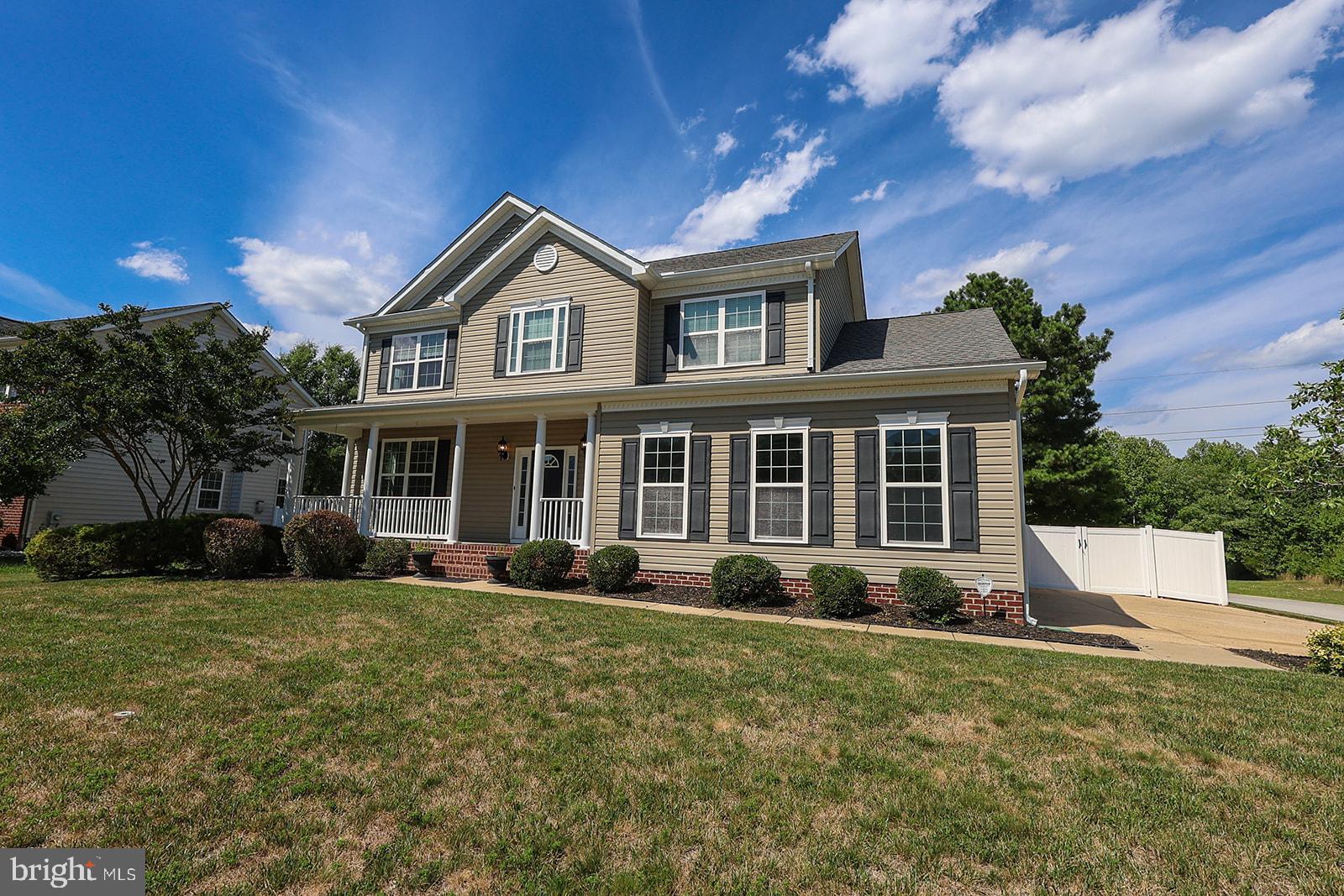 PEMBROOKE - Residential