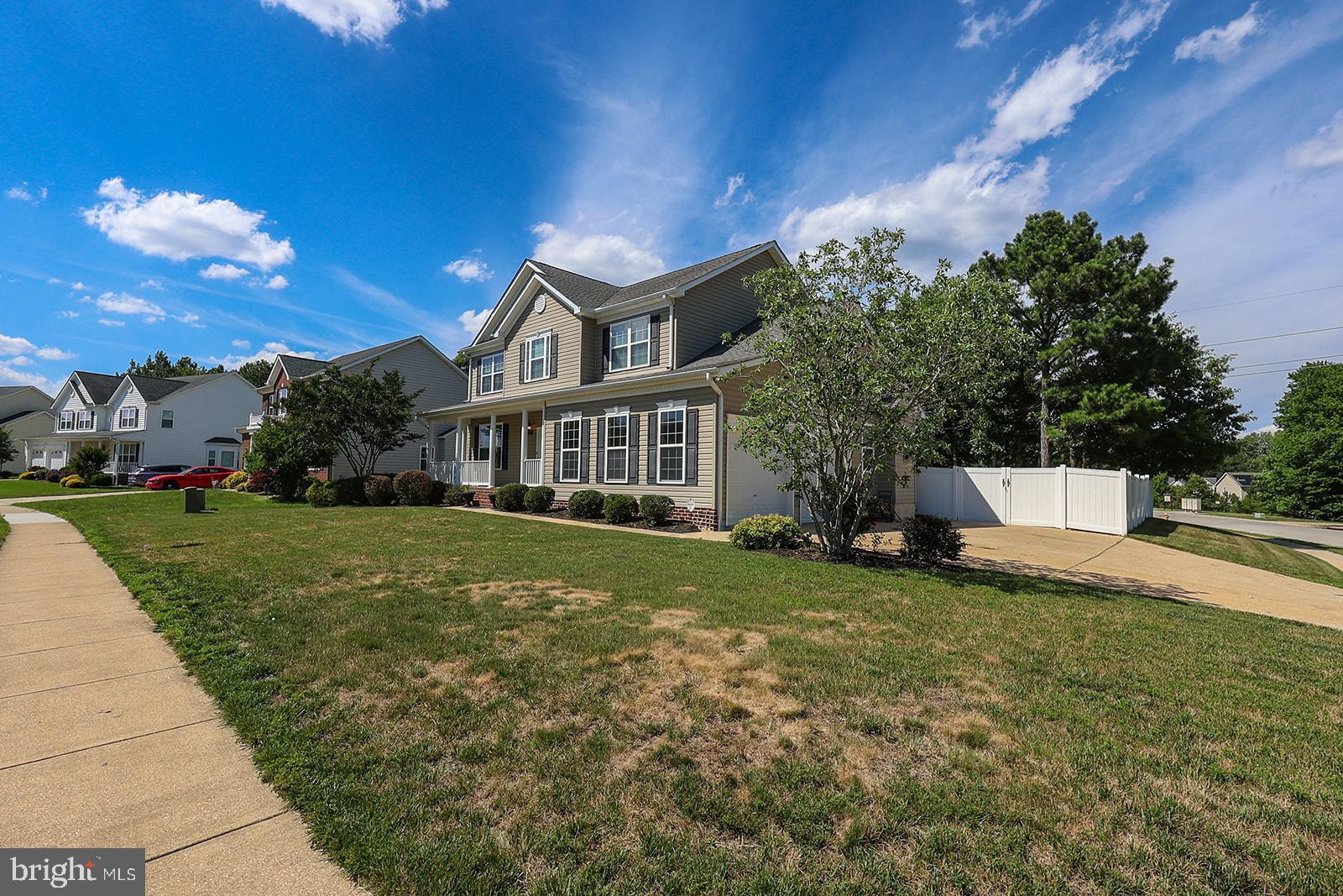 PEMBROOKE - Residential