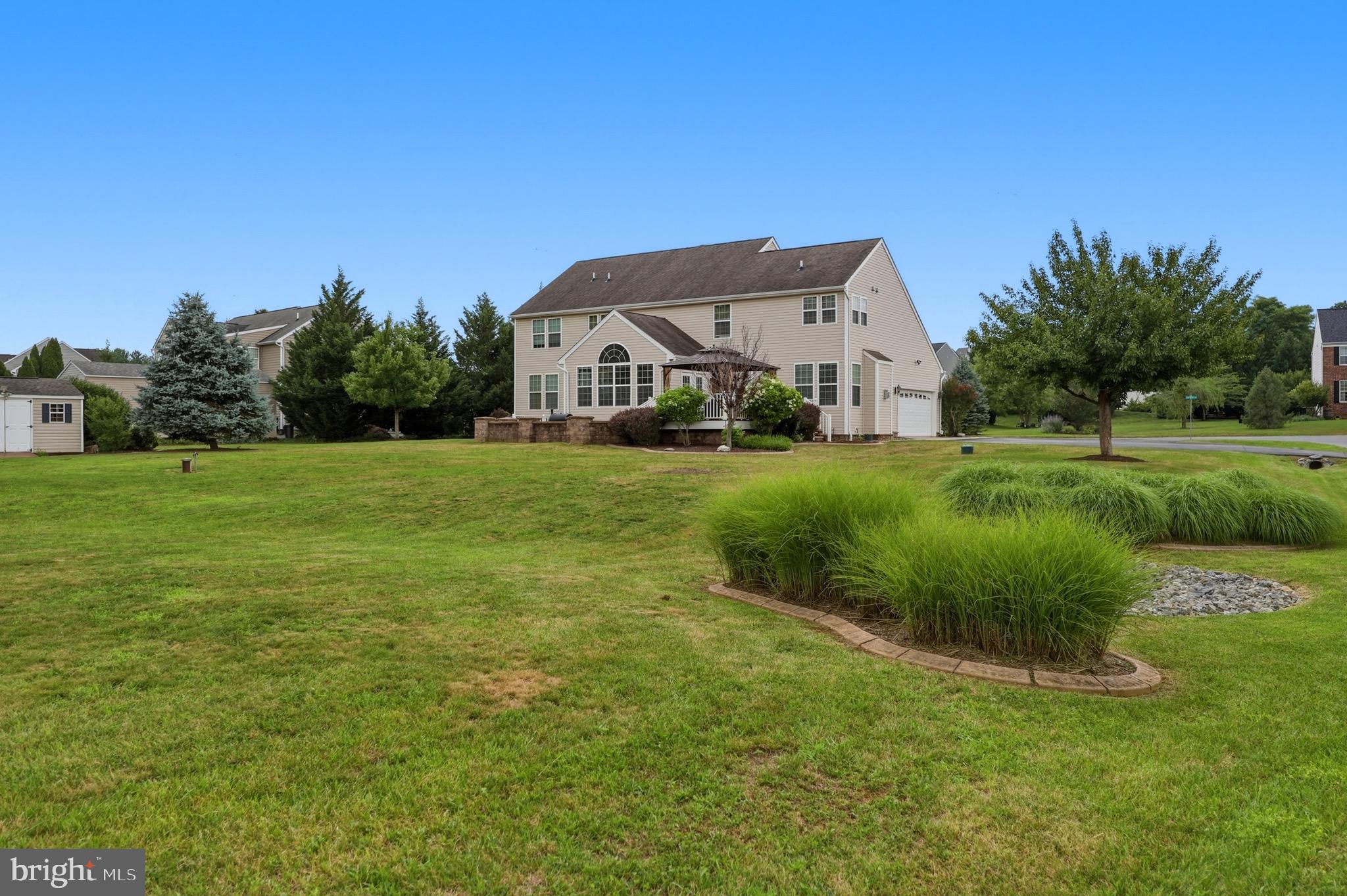 RIDGES OF TUSCARORA - Residential