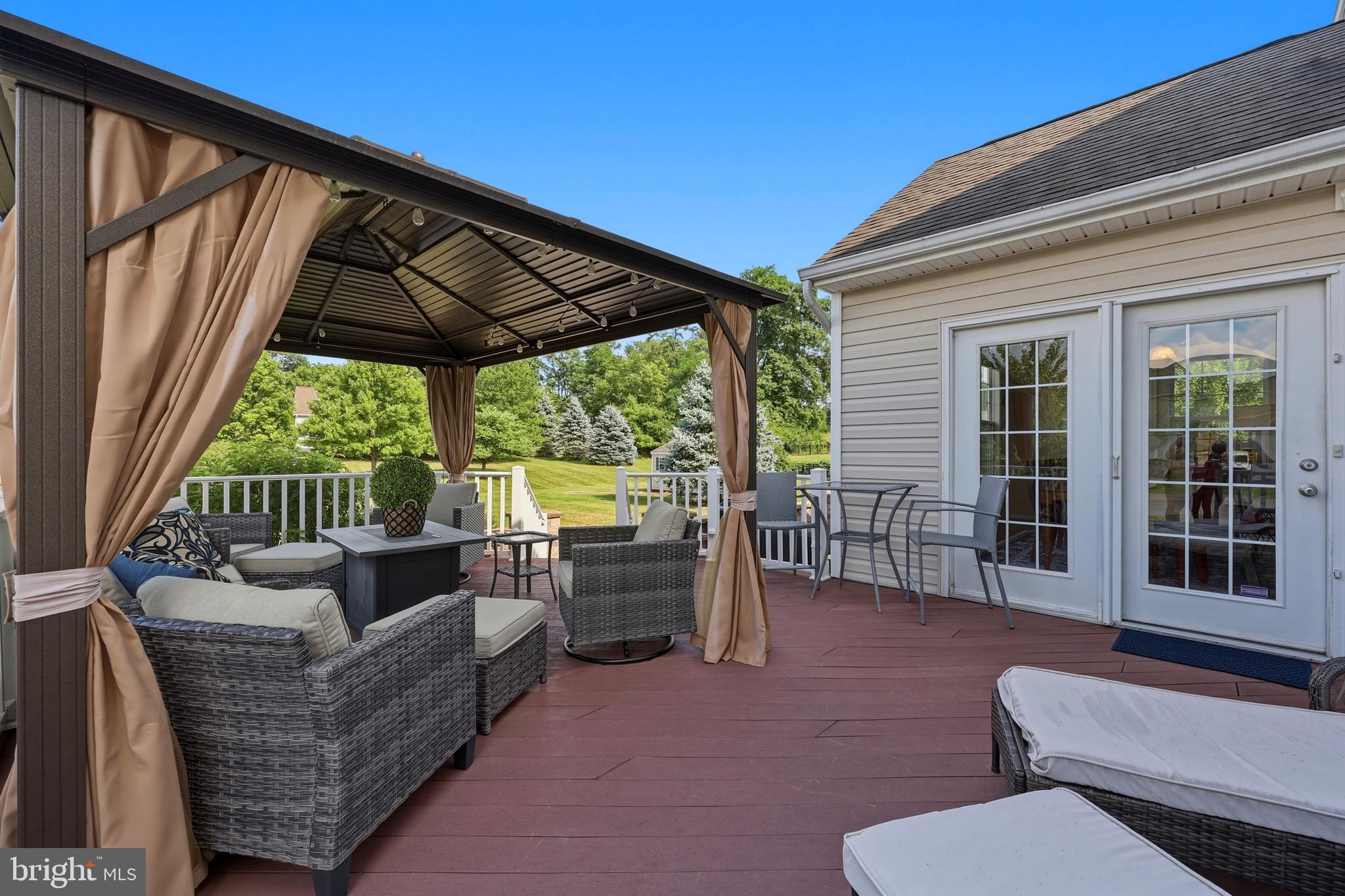 RIDGES OF TUSCARORA - Residential