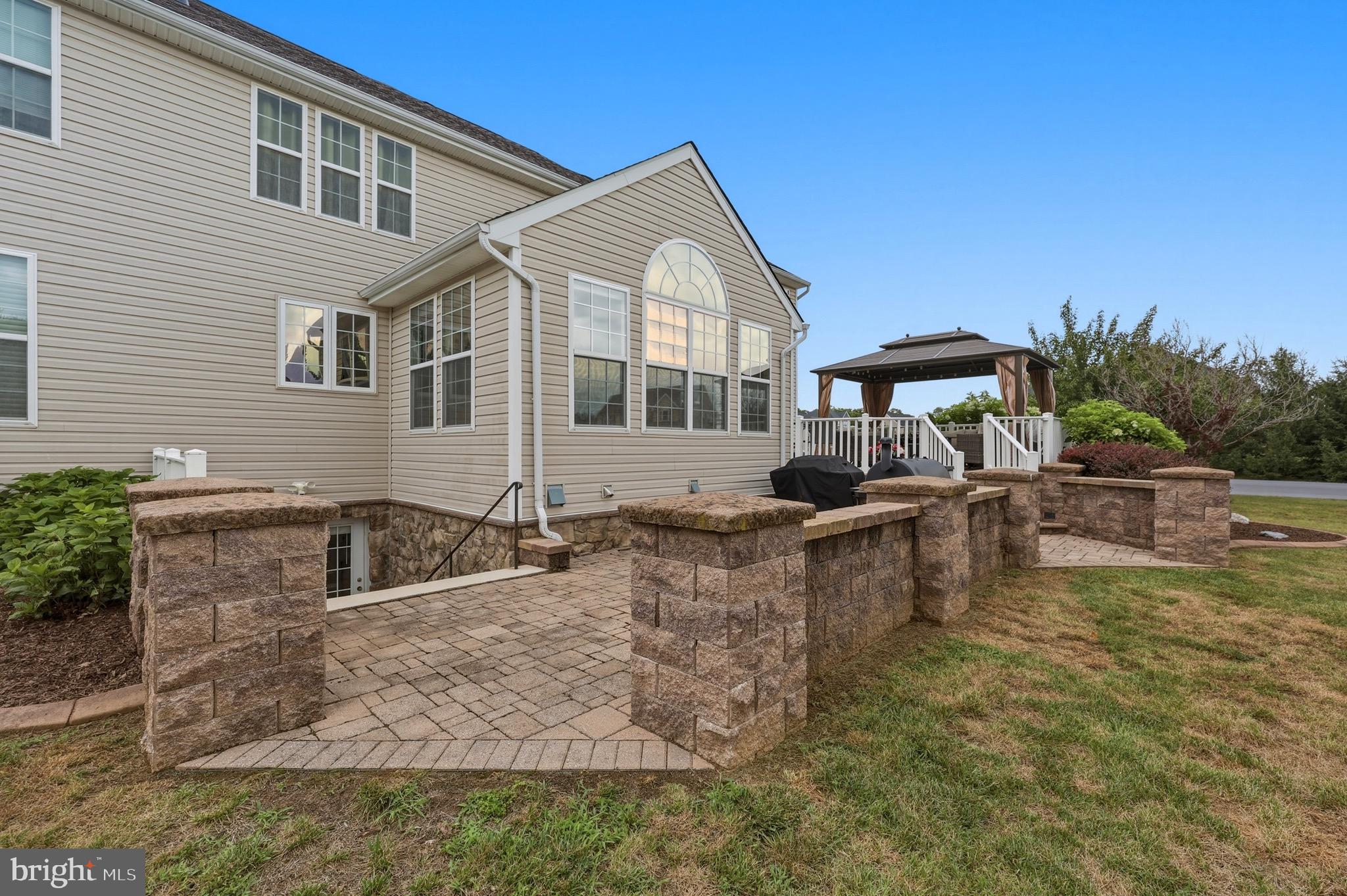 RIDGES OF TUSCARORA - Residential