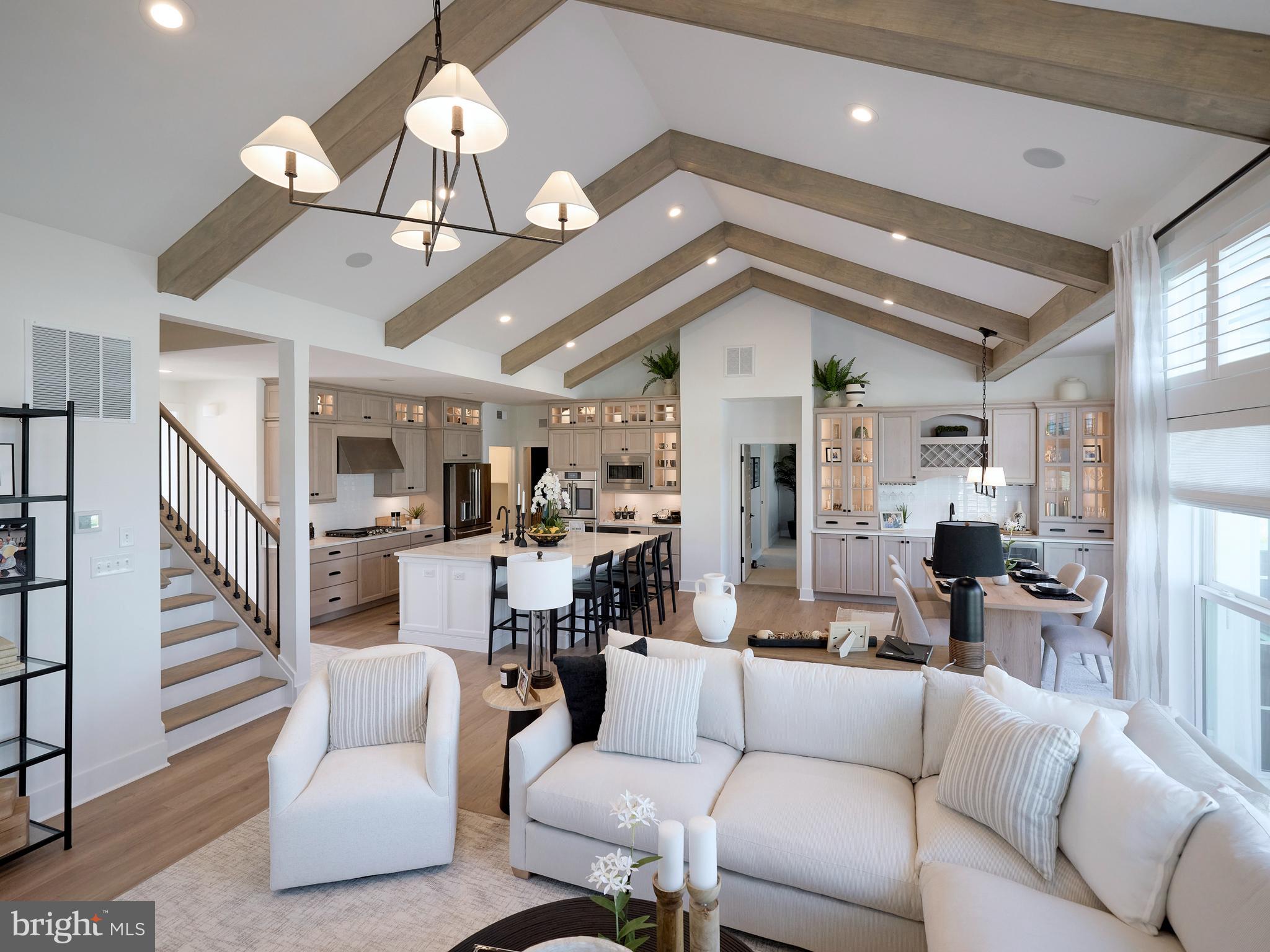 INDEPENDENCE - Residential