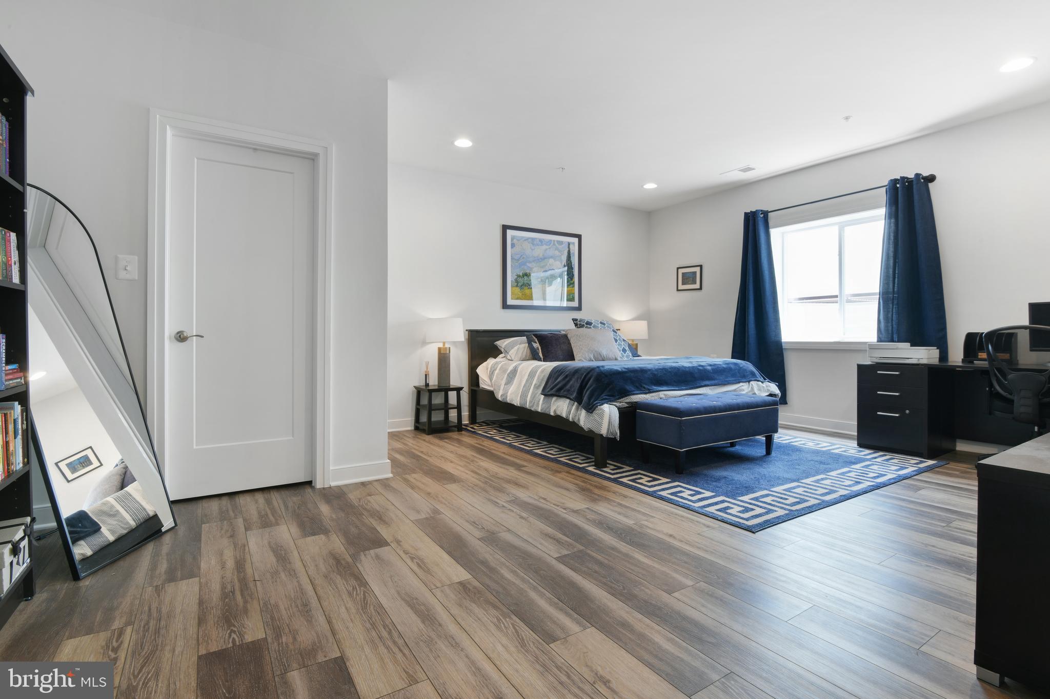 LANDSDALE - Residential
