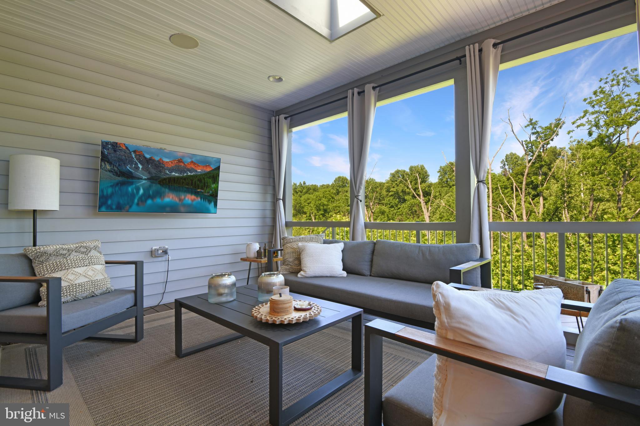 LANDSDALE - Residential