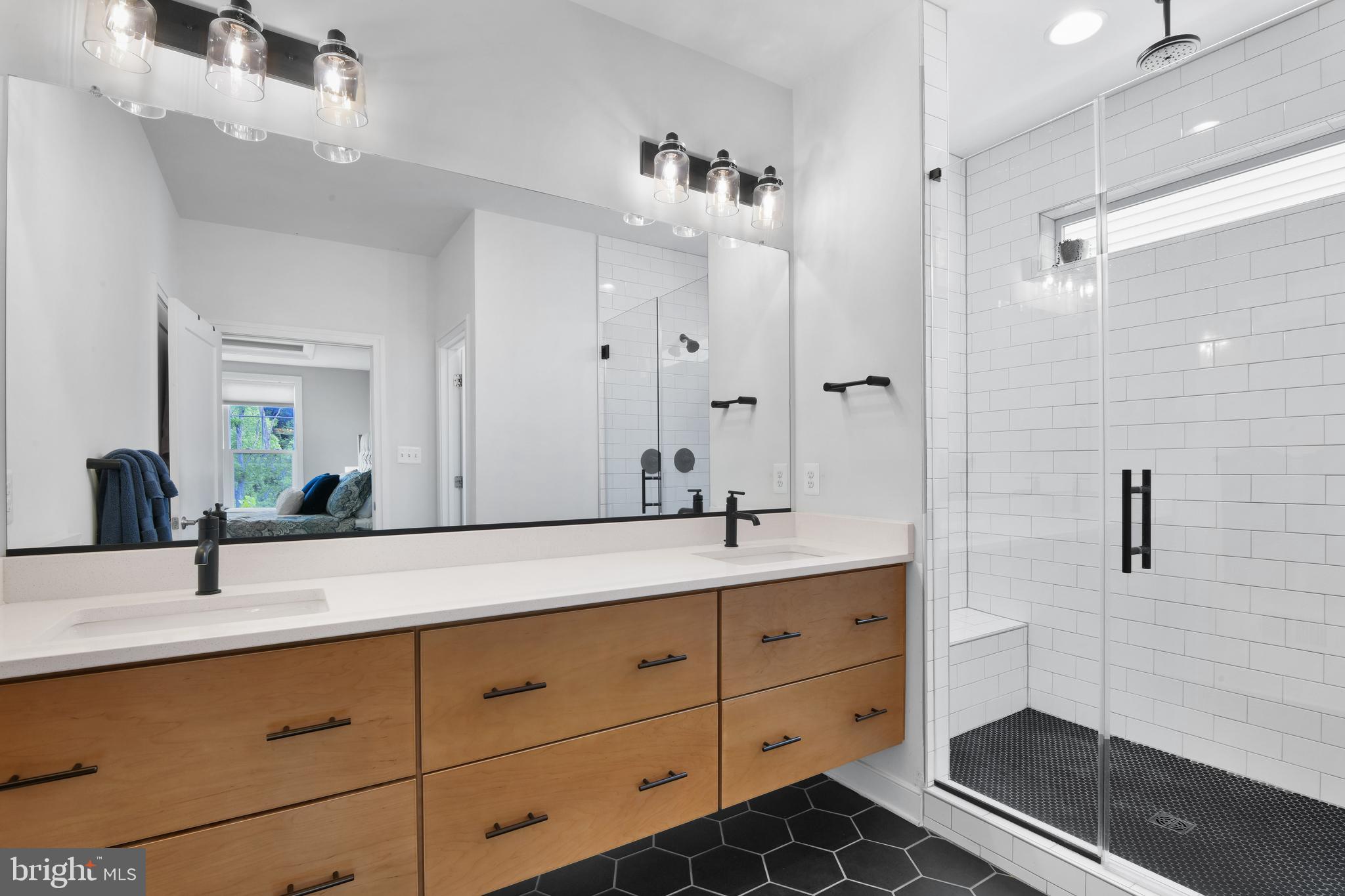 LANDSDALE - Residential