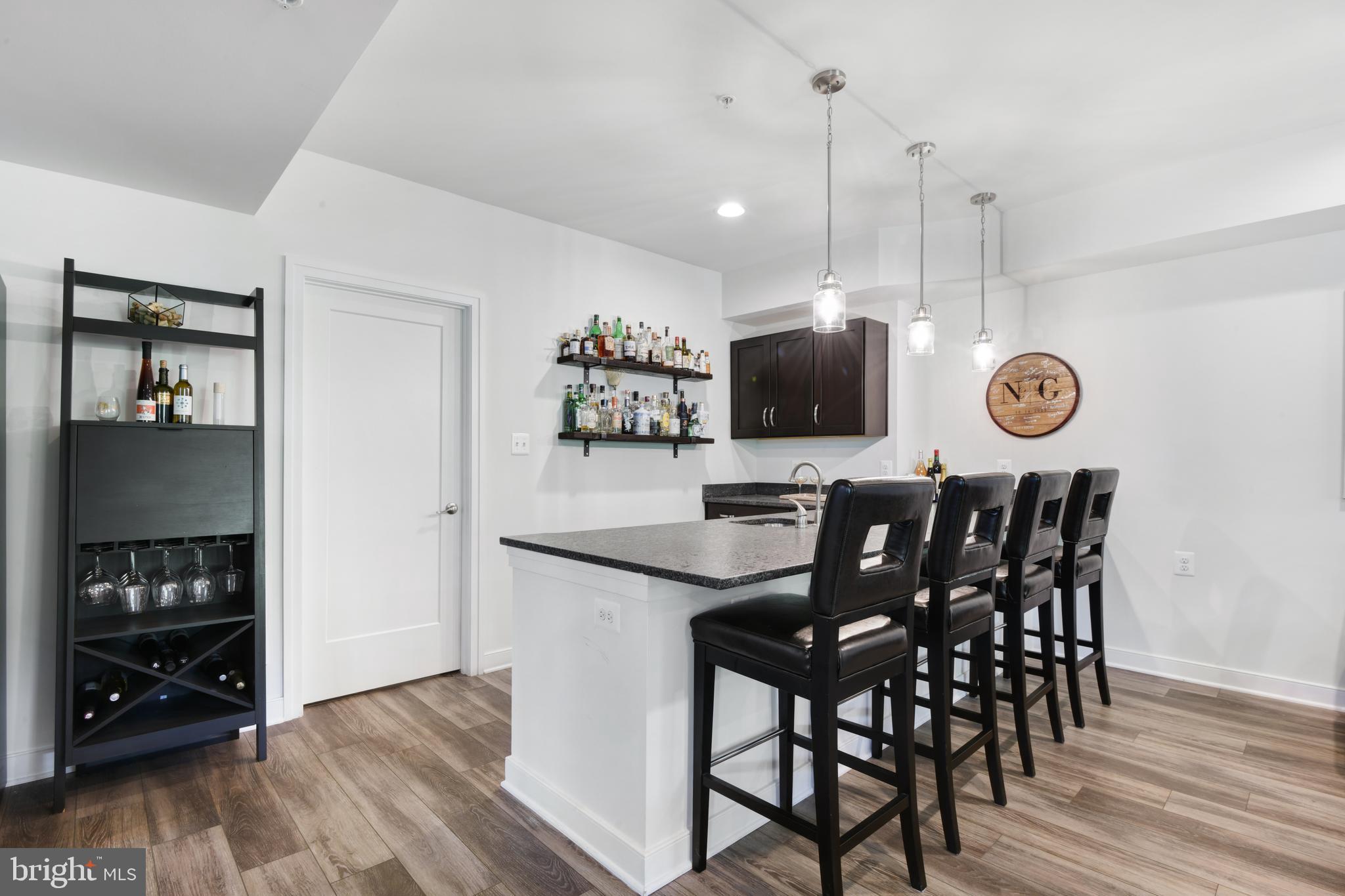 LANDSDALE - Residential