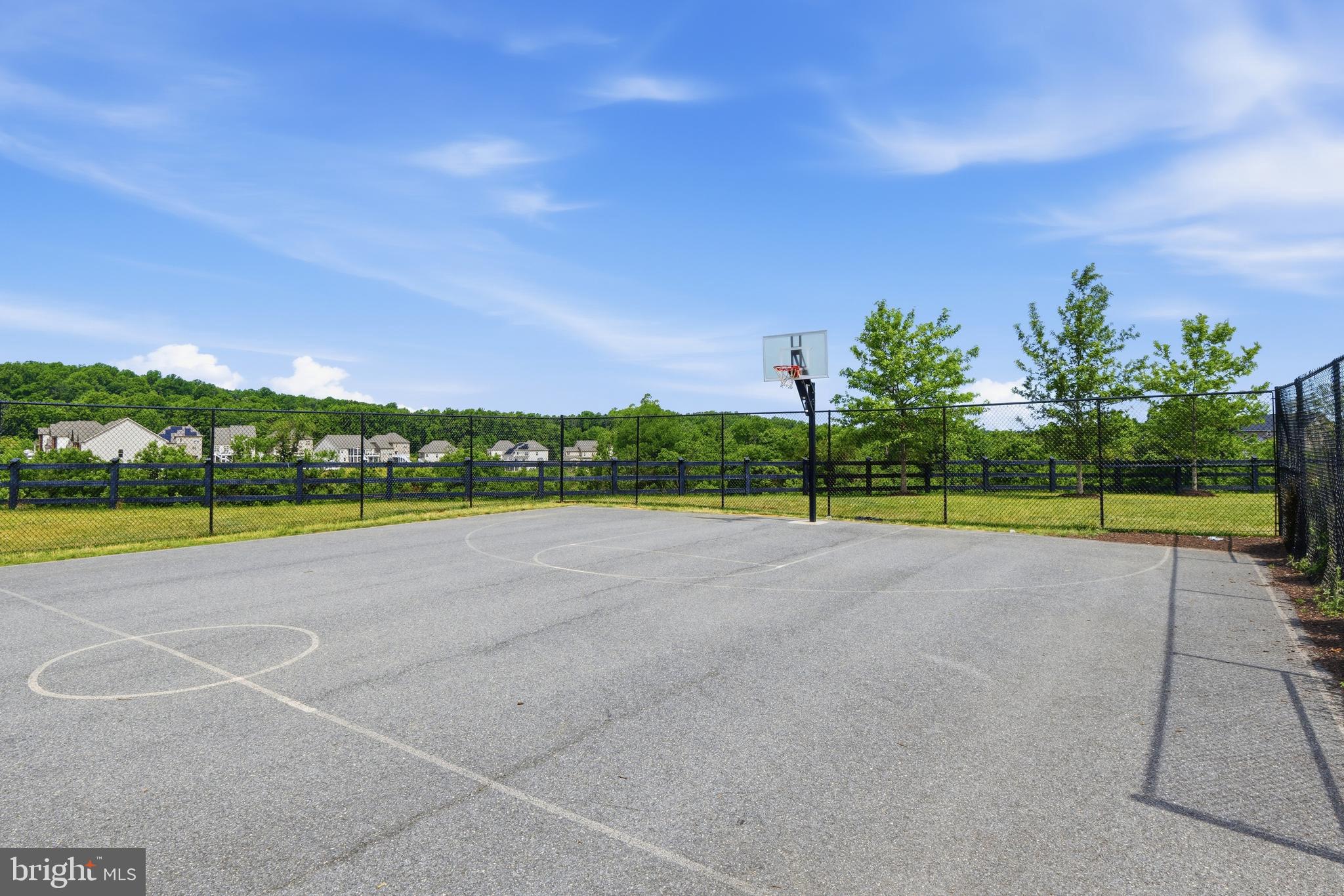 LANDSDALE - Residential