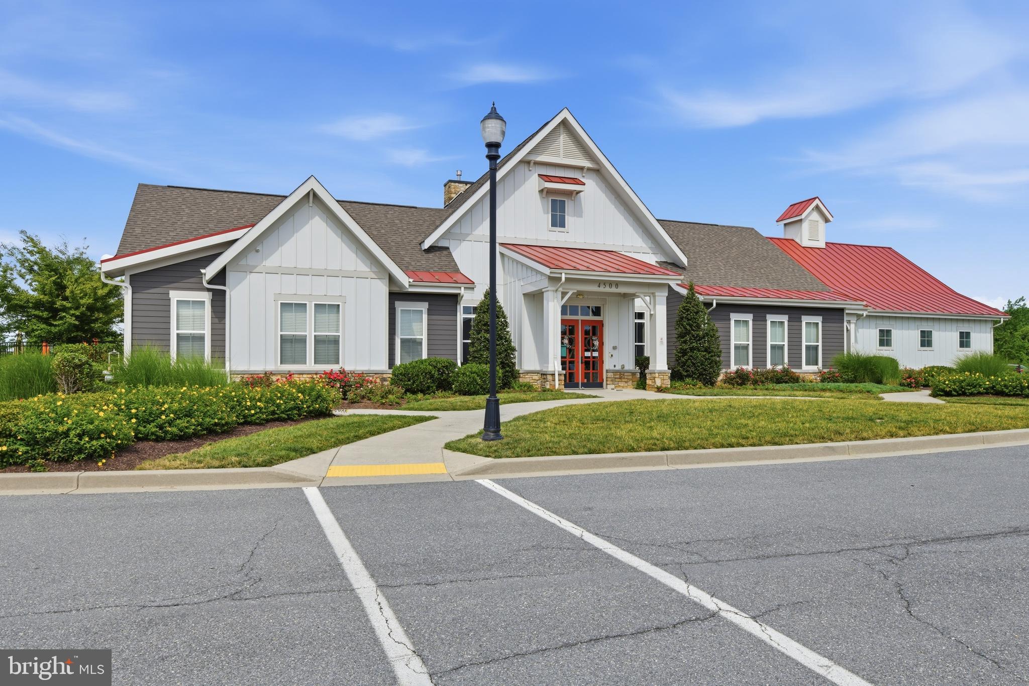 LANDSDALE - Residential