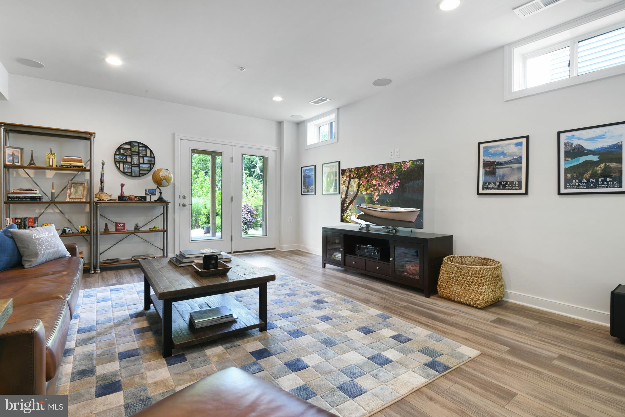 LANDSDALE - Residential