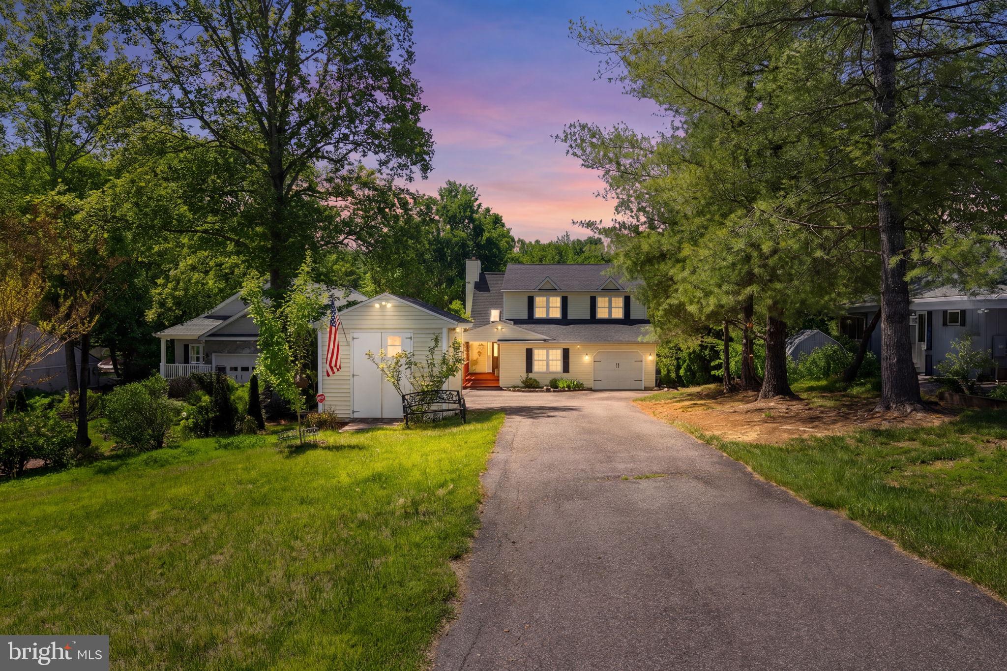 LAKE OF THE WOODS - Residential
