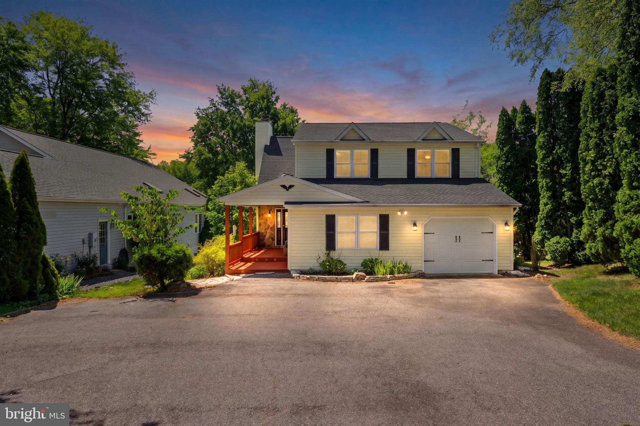 LAKE OF THE WOODS - Residential