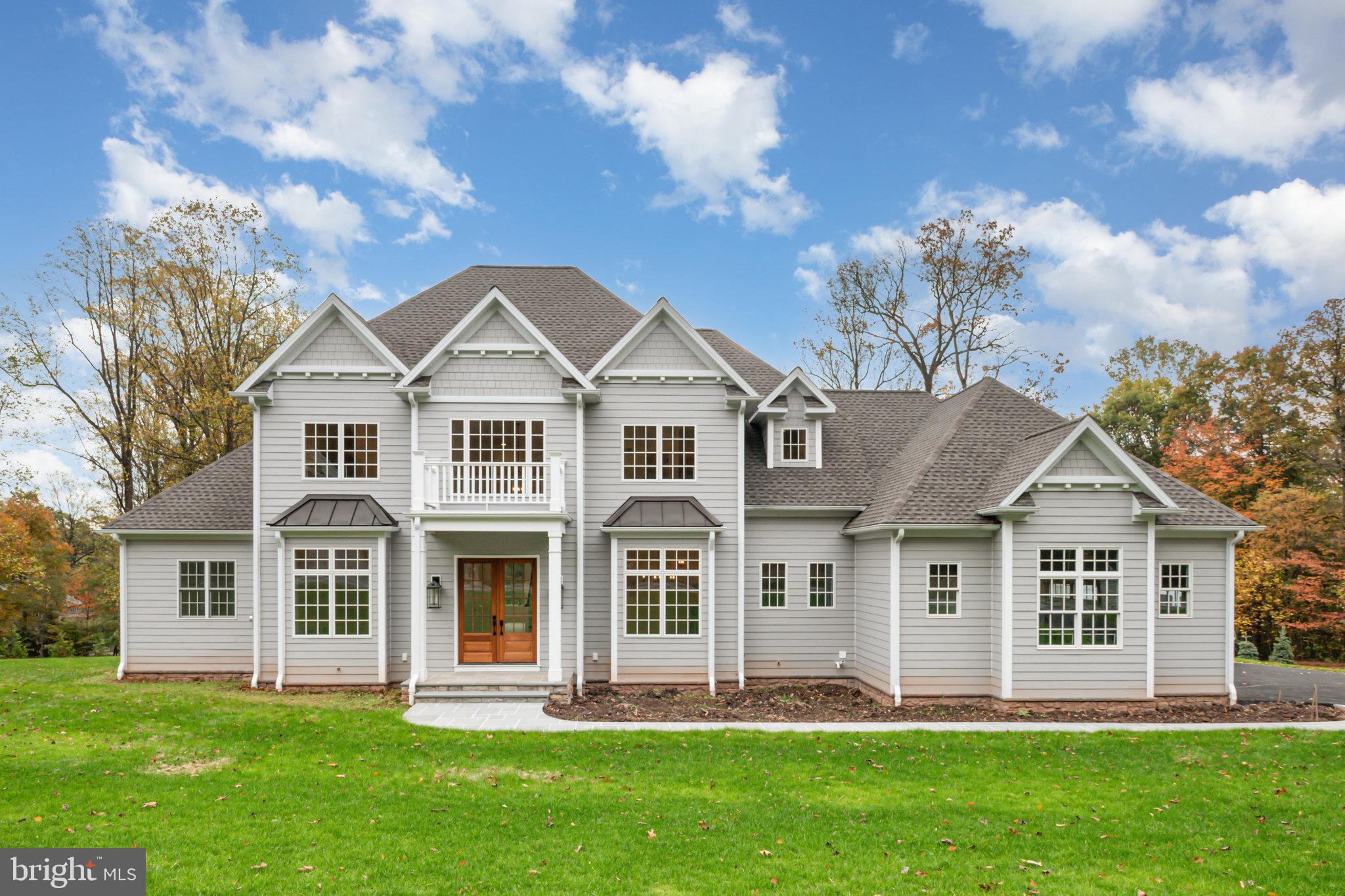 THE ESTATES OF FOREST RIDGE - Land