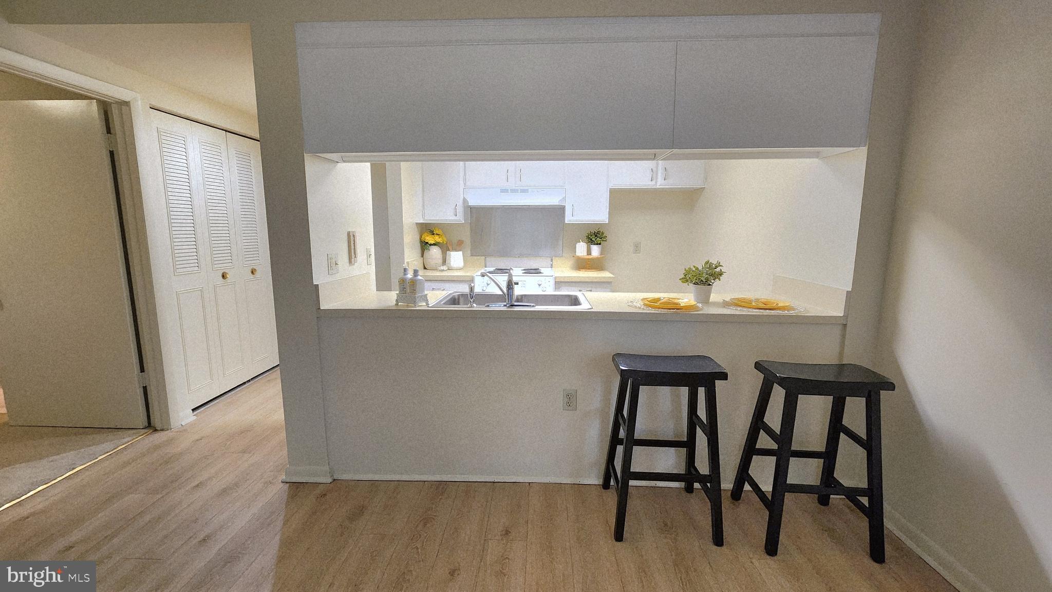 MONTGOMERY MUTUAL COOP - Residential