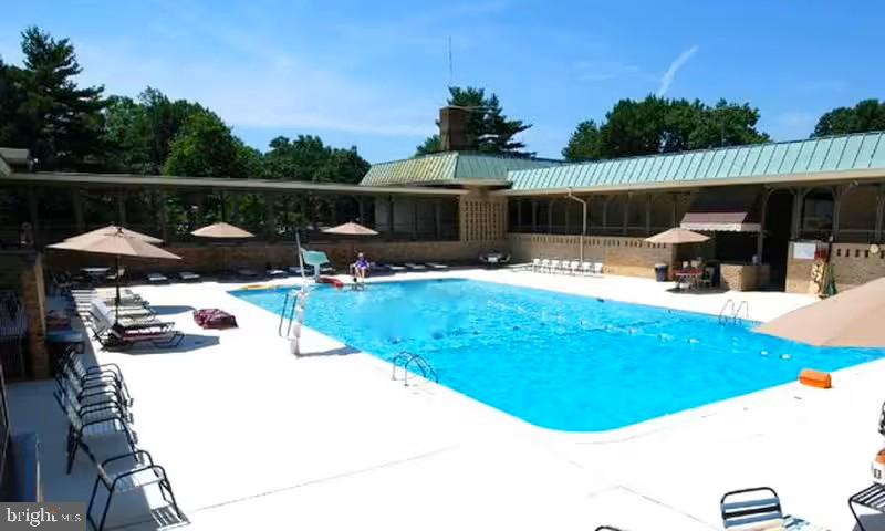 MONTGOMERY MUTUAL COOP - Residential