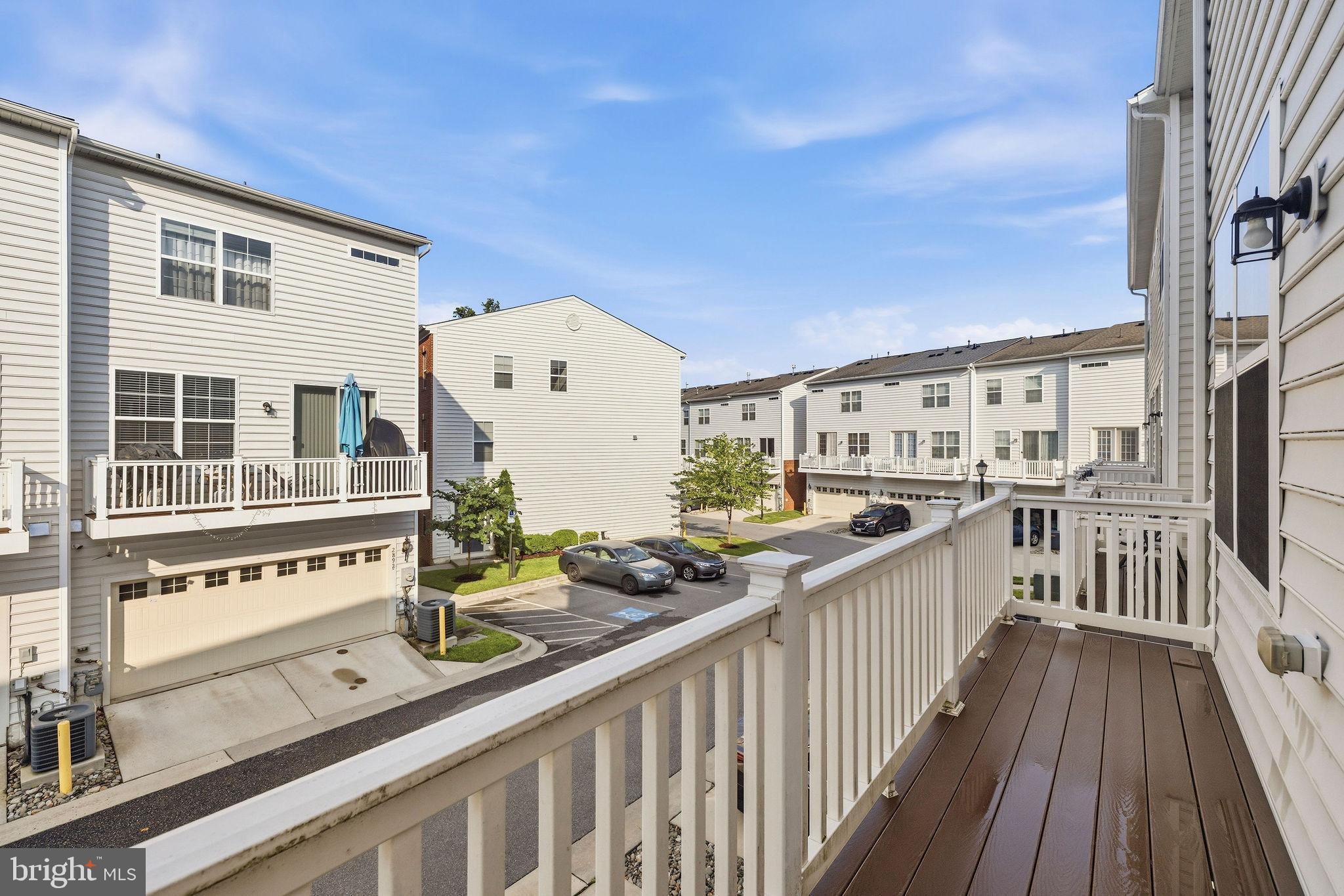 KENSINGTON HEIGHTS - Residential