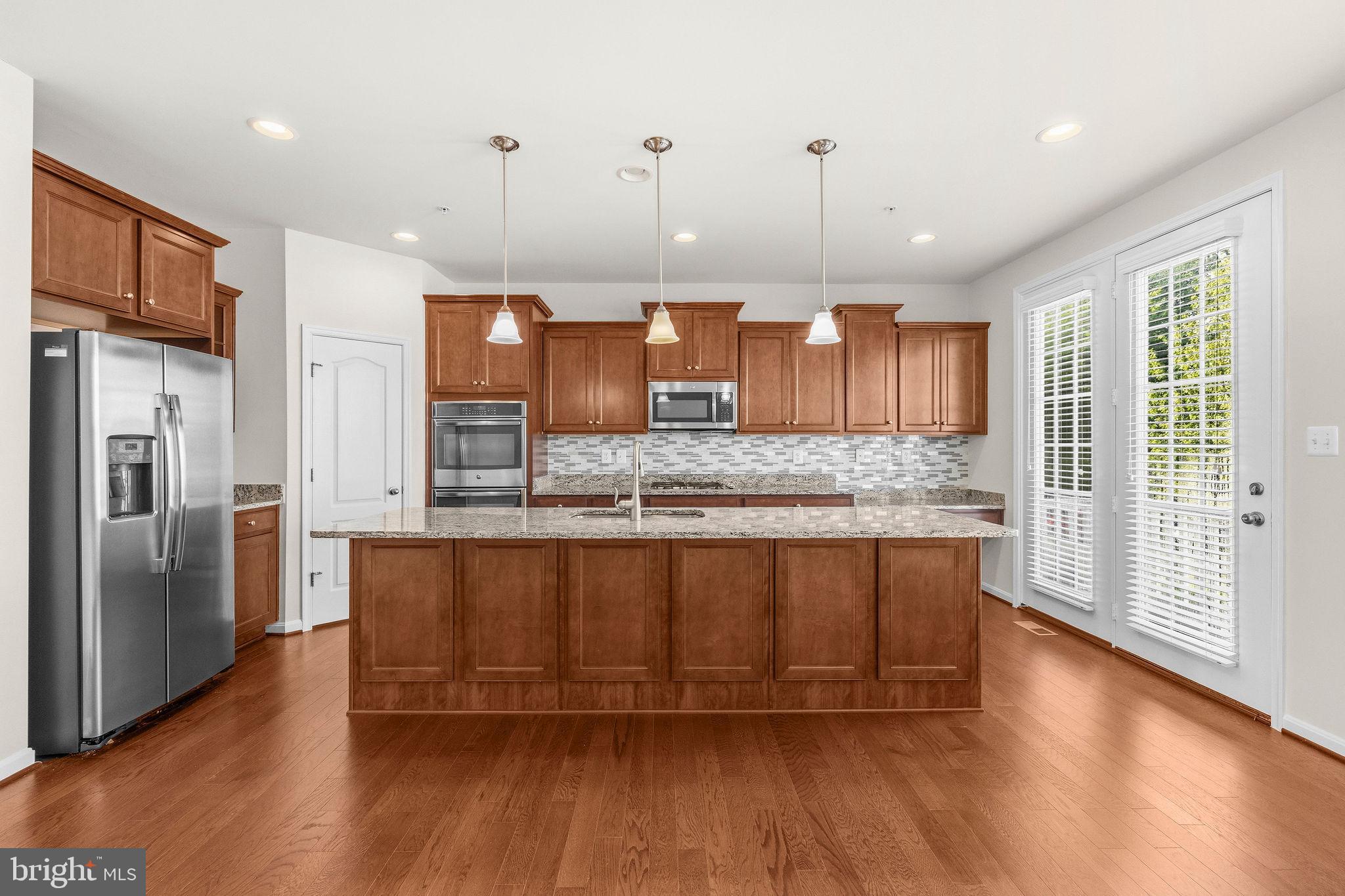 KENSINGTON HEIGHTS - Residential