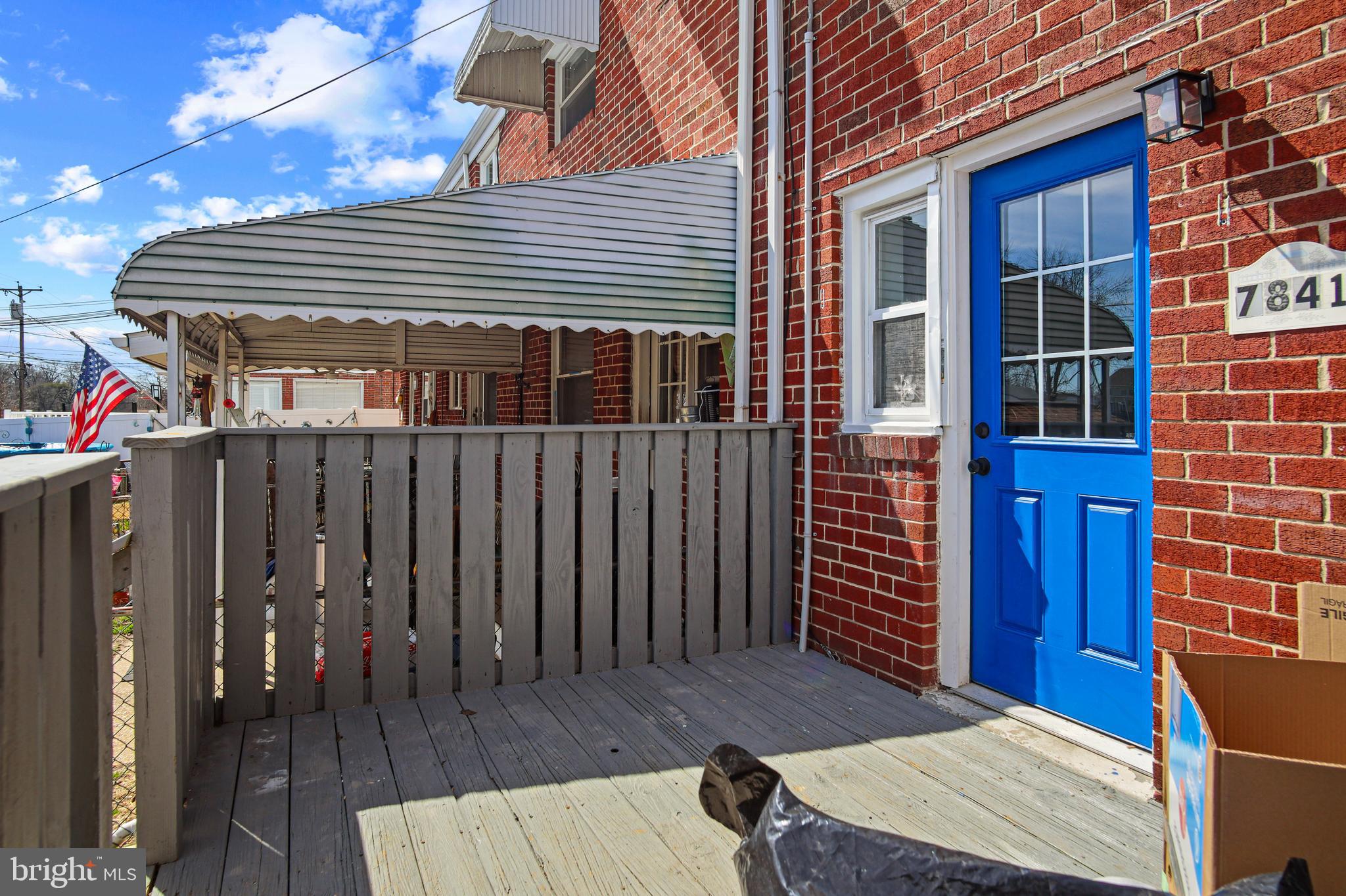 CHARLESMONT - Residential Lease