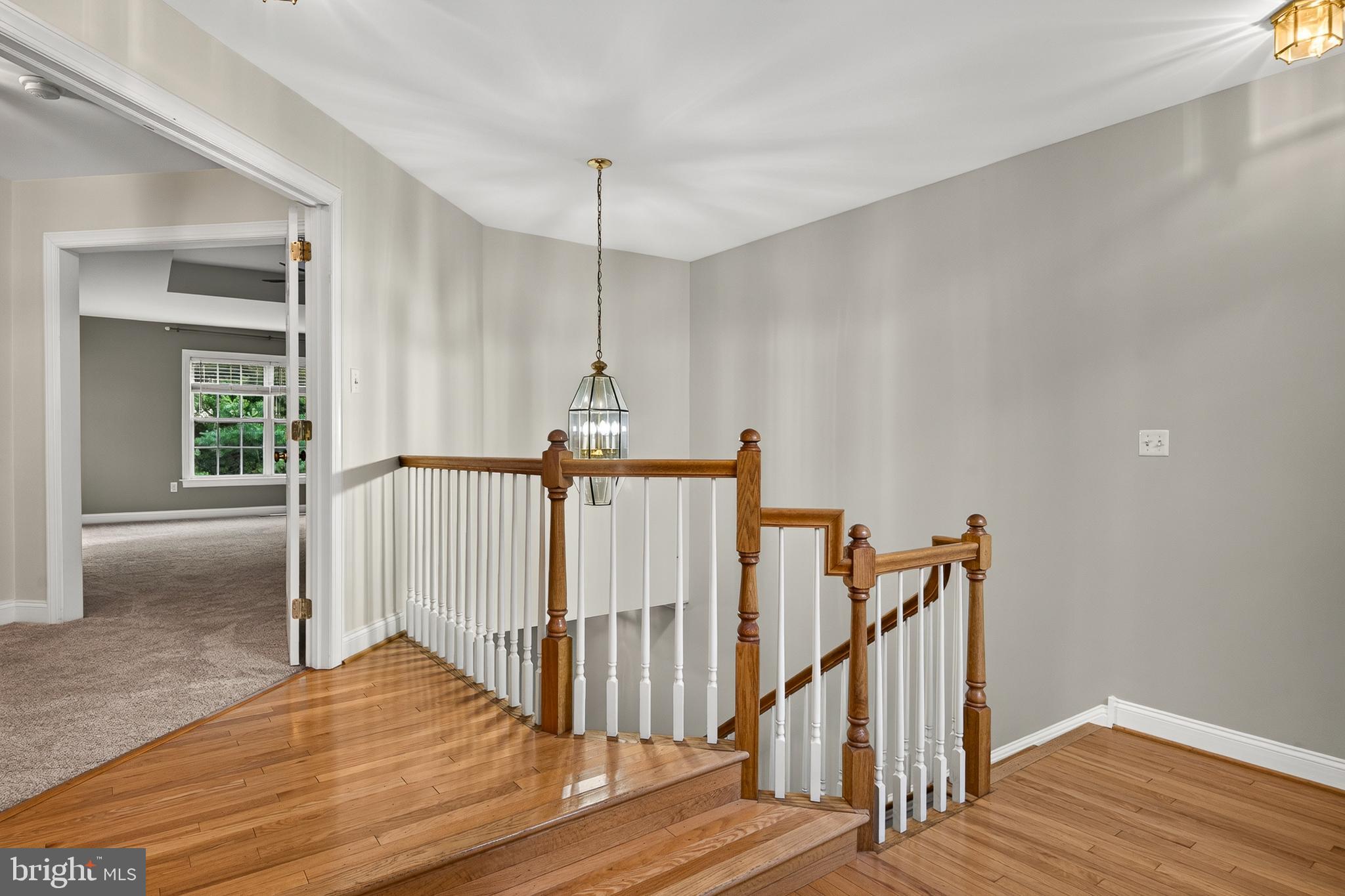 CHERRY CREEK - Residential