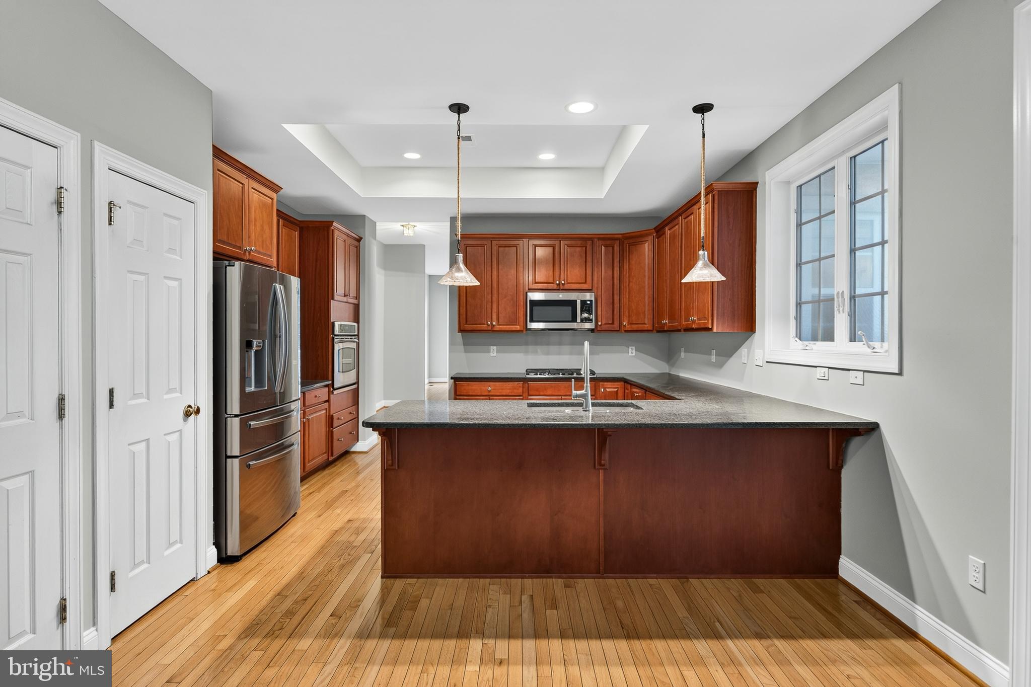 CHERRY CREEK - Residential