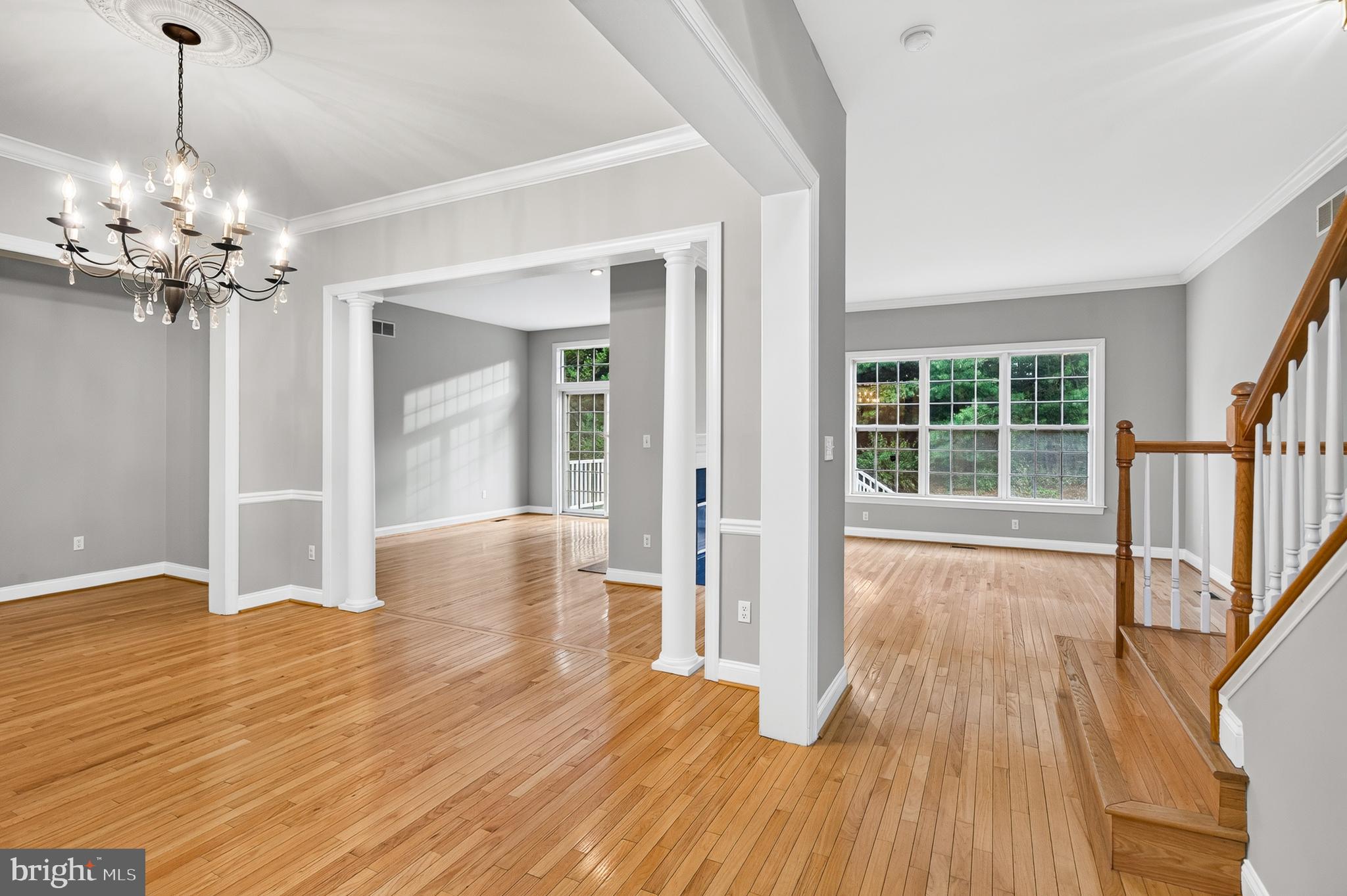CHERRY CREEK - Residential