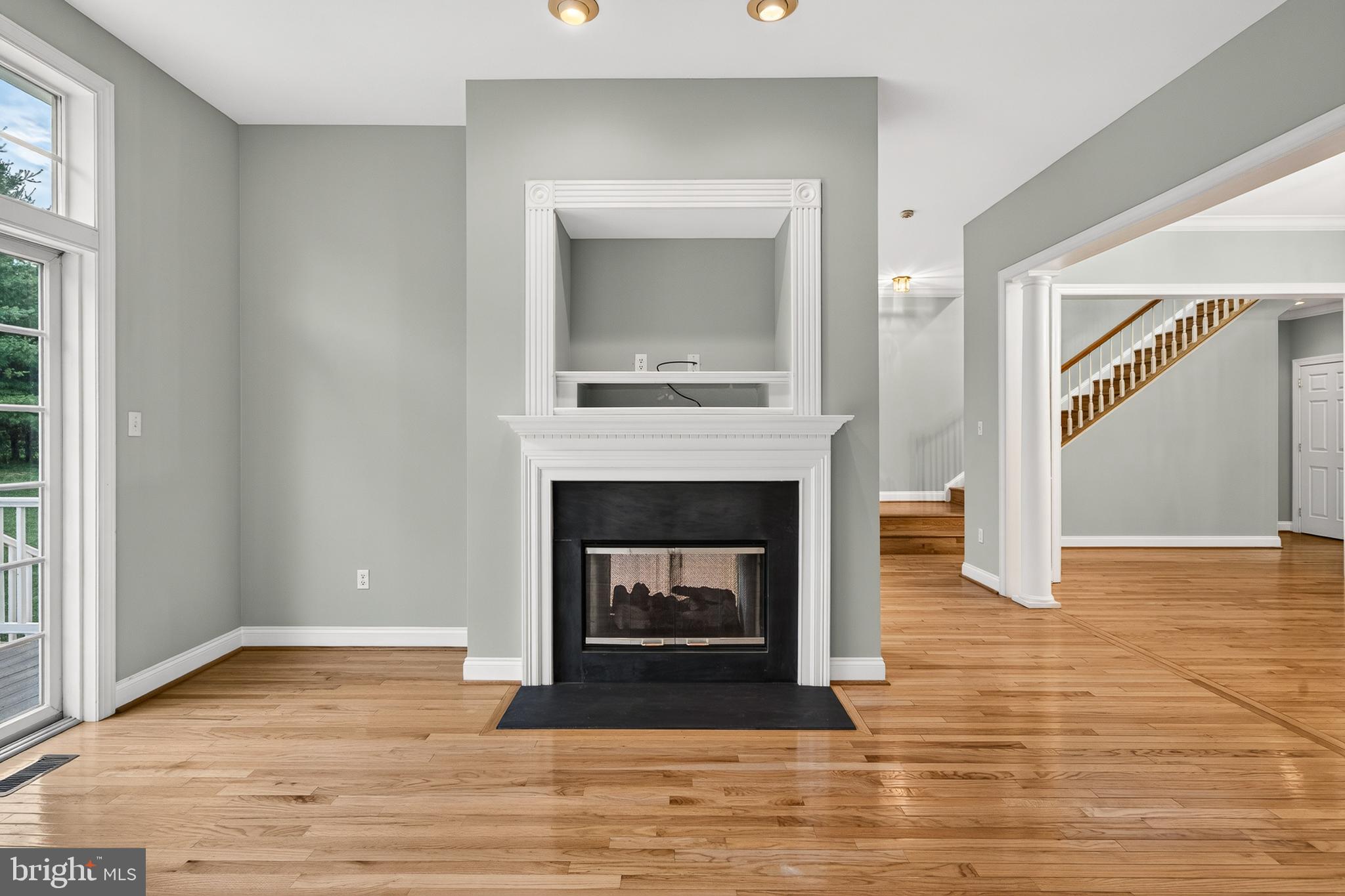 CHERRY CREEK - Residential