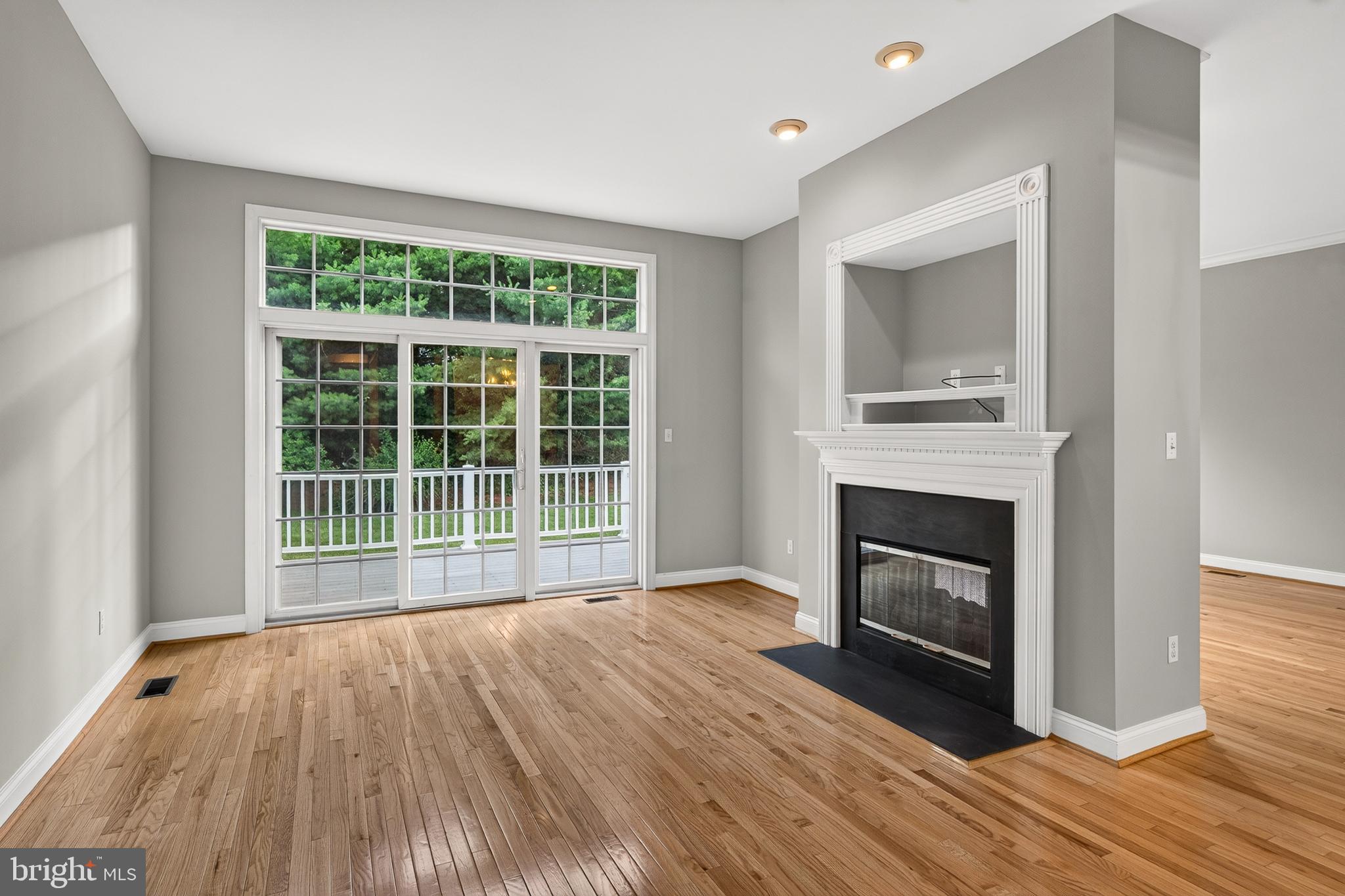 CHERRY CREEK - Residential