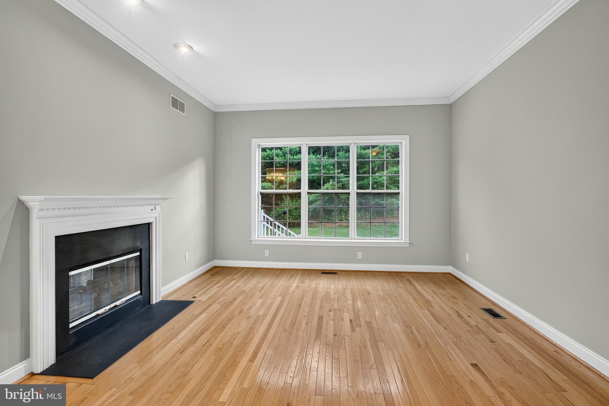 CHERRY CREEK - Residential