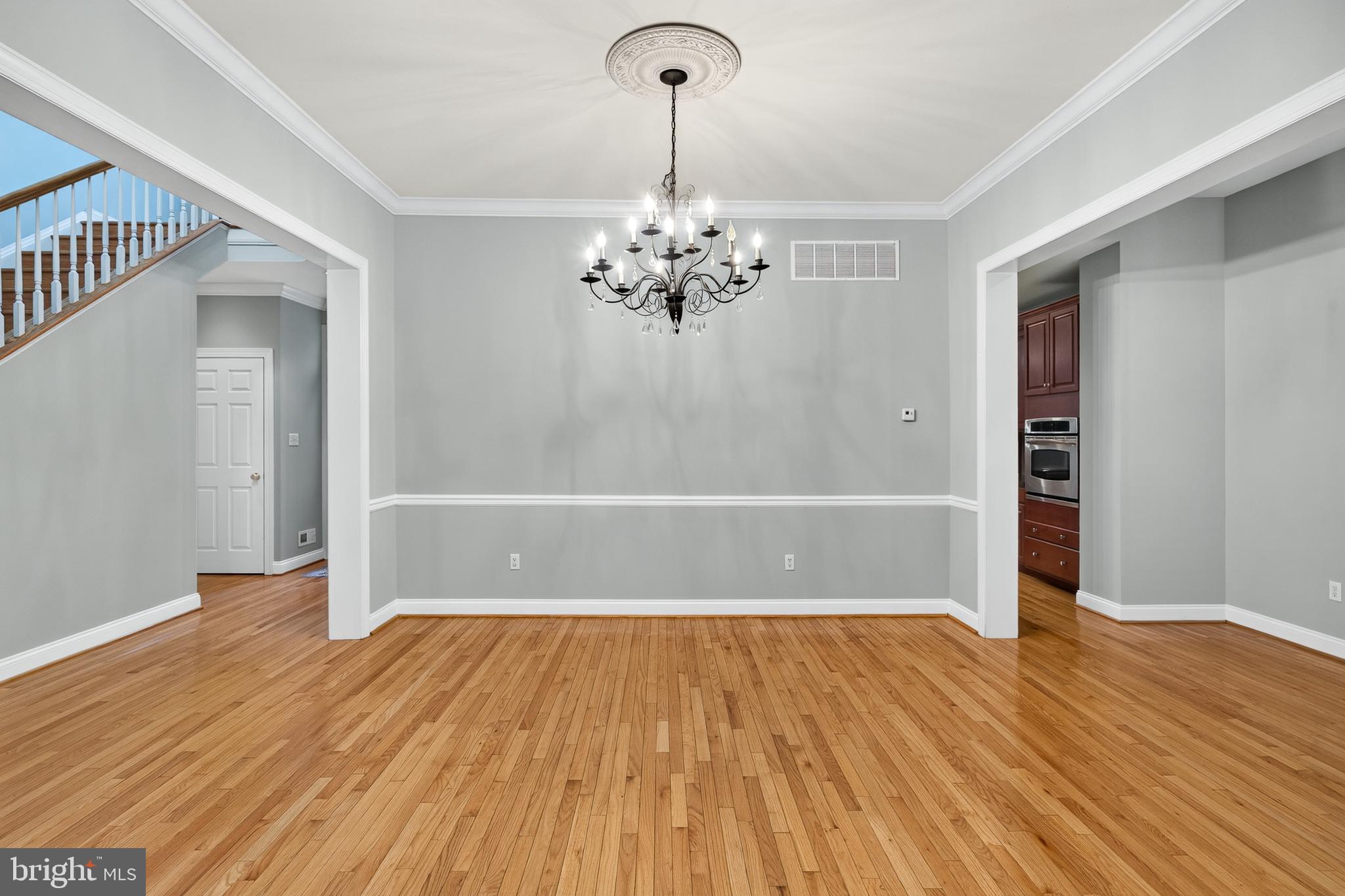 CHERRY CREEK - Residential